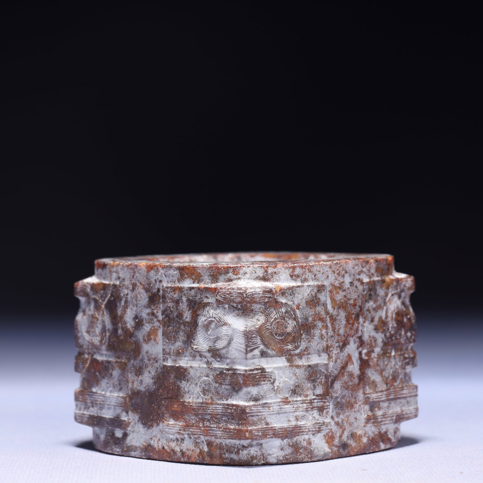 An Archaic Hongshan Culture Yellow Jade Beast-Face Pattern Jade Cong: An Archaic Hongshan Culture Yellow Jade Beast-Face Pattern Jade Cong,Ancient Time,China,Size:3inx2in,Weight:471g 红山文化黄玉兽面纹玉琮