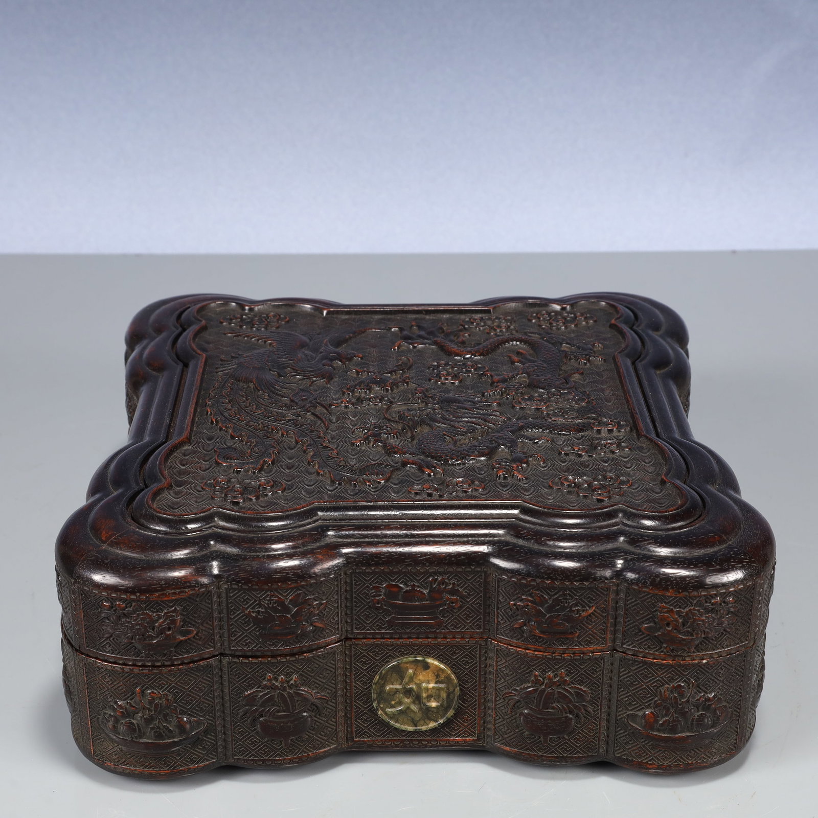 An Exquisite Zitanwood Seawater,Auspicious Cloud and Dragon Pattern Cover Box (1 of 9)