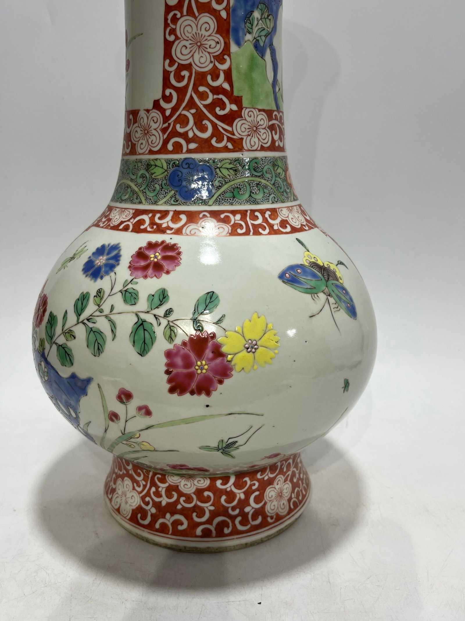 A Huge Wucai Flower Pattern Vase - 9