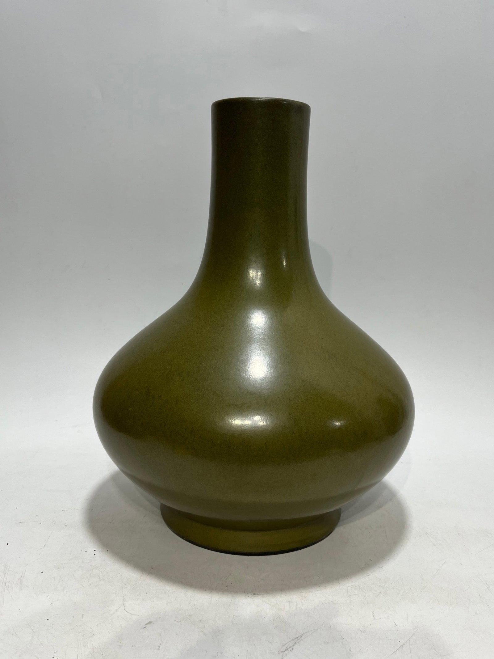 A Rare Teadust Glazed Vase: A Rare Teadust Glazed Vase,Qing Dynasty,China,Guangxu Six-character Mark,Size:12.8in 茶叶末釉瓶,中国清代,光绪六字款