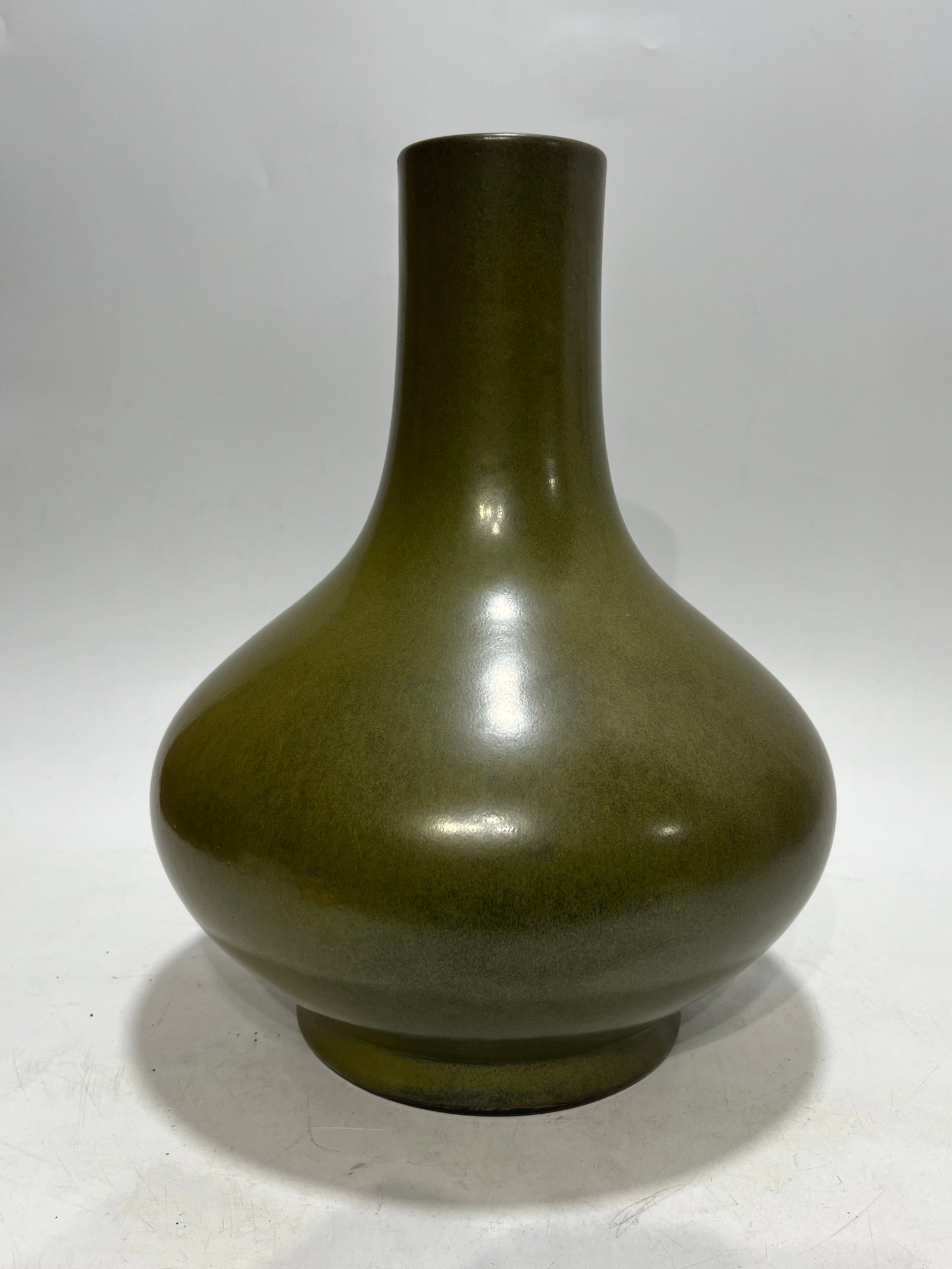 A Rare Teadust Glazed Vase - 4