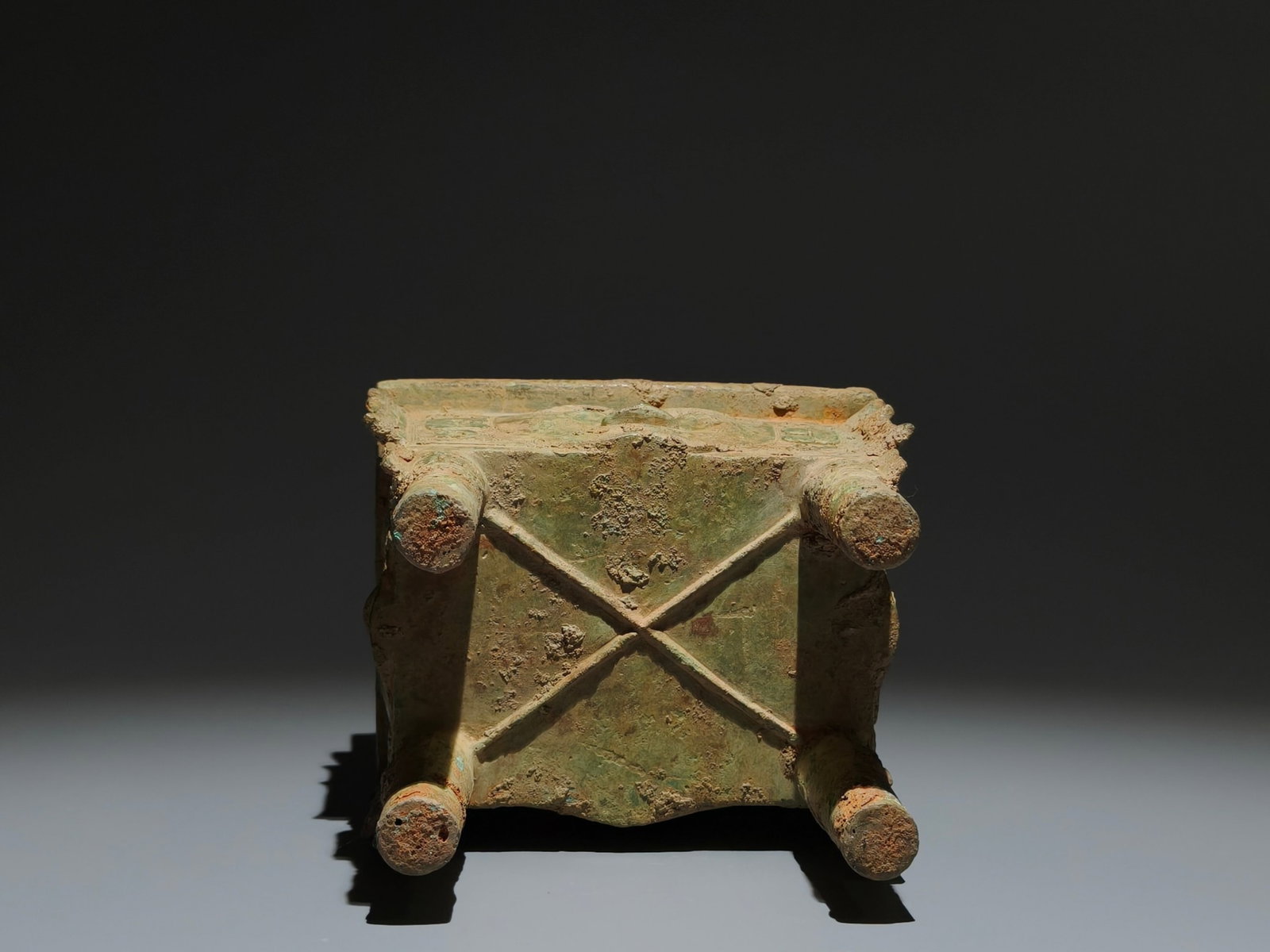 An Archaic Bronze Figure-Face Pattern Double-Ears Censer - 9