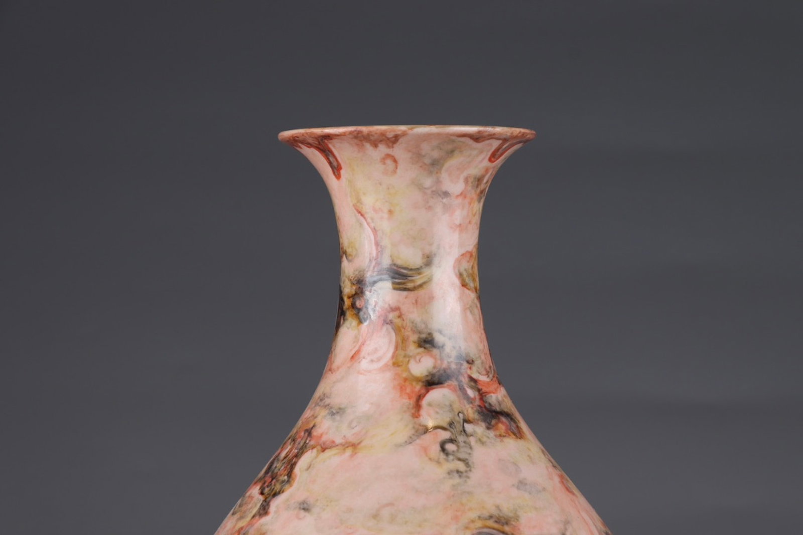 An Exquisite Marble Glazed Auspicious Cloud Pattern Vase - 6