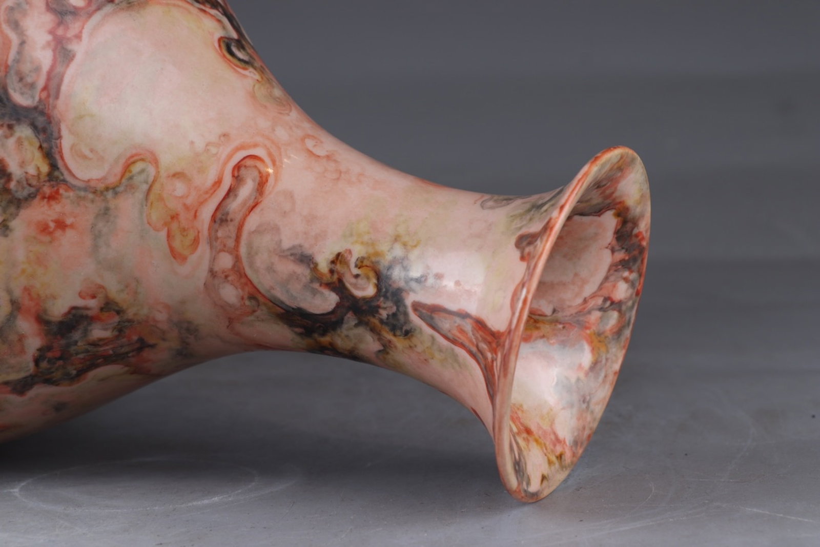 An Exquisite Marble Glazed Auspicious Cloud Pattern Vase - 8