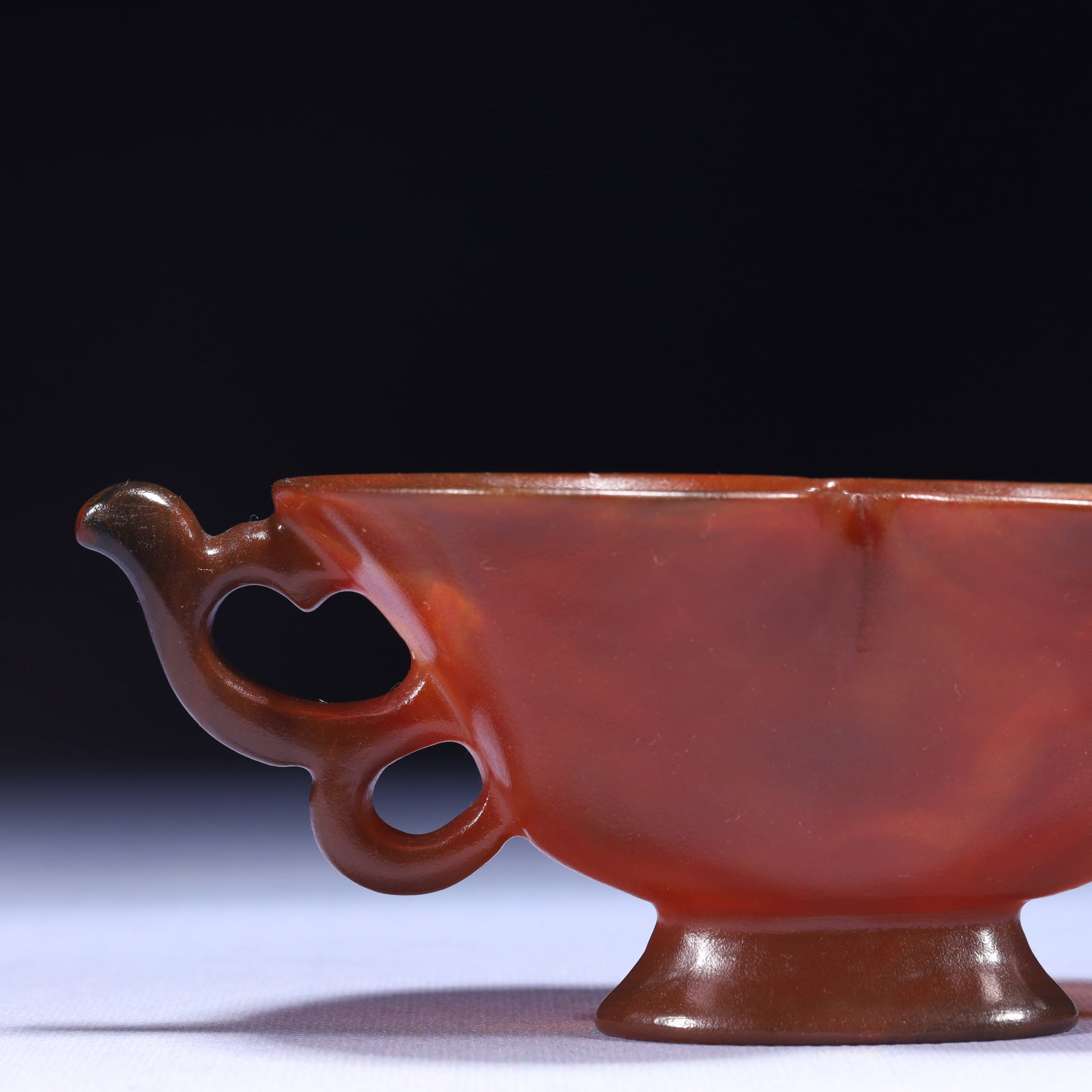 An Exquisite Agate Double-Ears Cup - 2