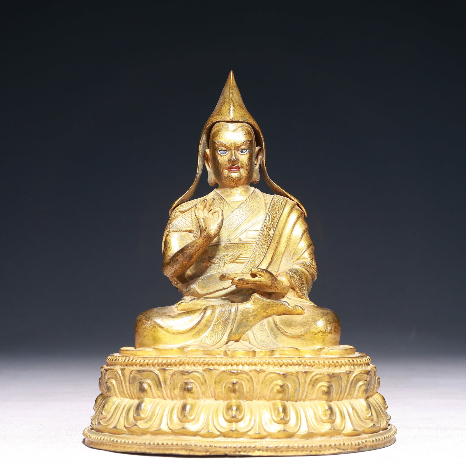 A Solemn Gilt Bronze Statue of Tsongkhapa: A Solemn Gilt Bronze Statue of Tsongkhapa,Qing Dynasty,China,Size:5.9inx5.1inx7.9in,Weight:2000g 铜鎏金宗喀巴像,中国清代