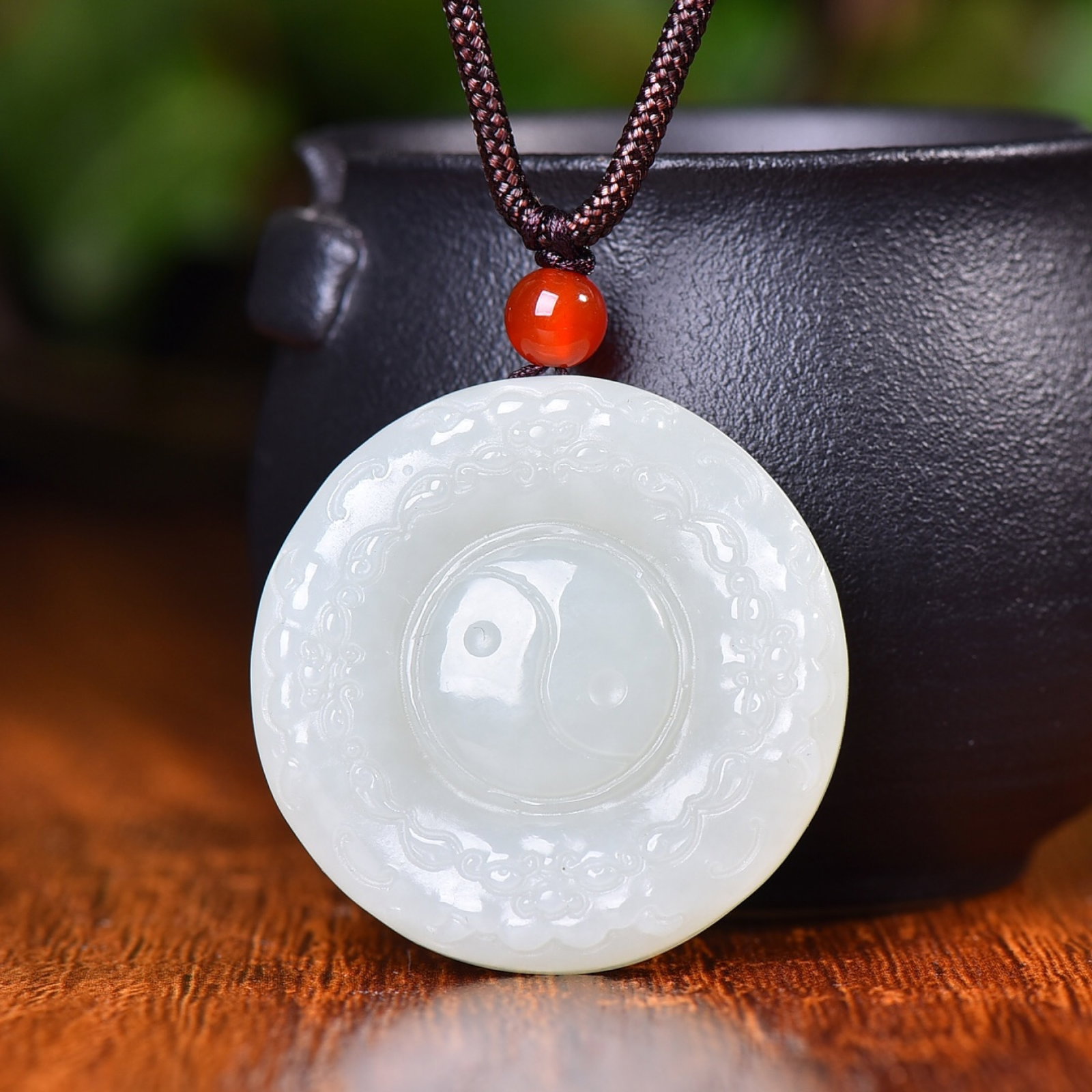An Exquisite White Jade Trigram Pattern Pendant: An Exquisite White Jade Trigram Pattern Pendant,Size:1.5inx1.5in (寓意)吉祥 平安 辟邪之意 白玉八卦纹挂&#