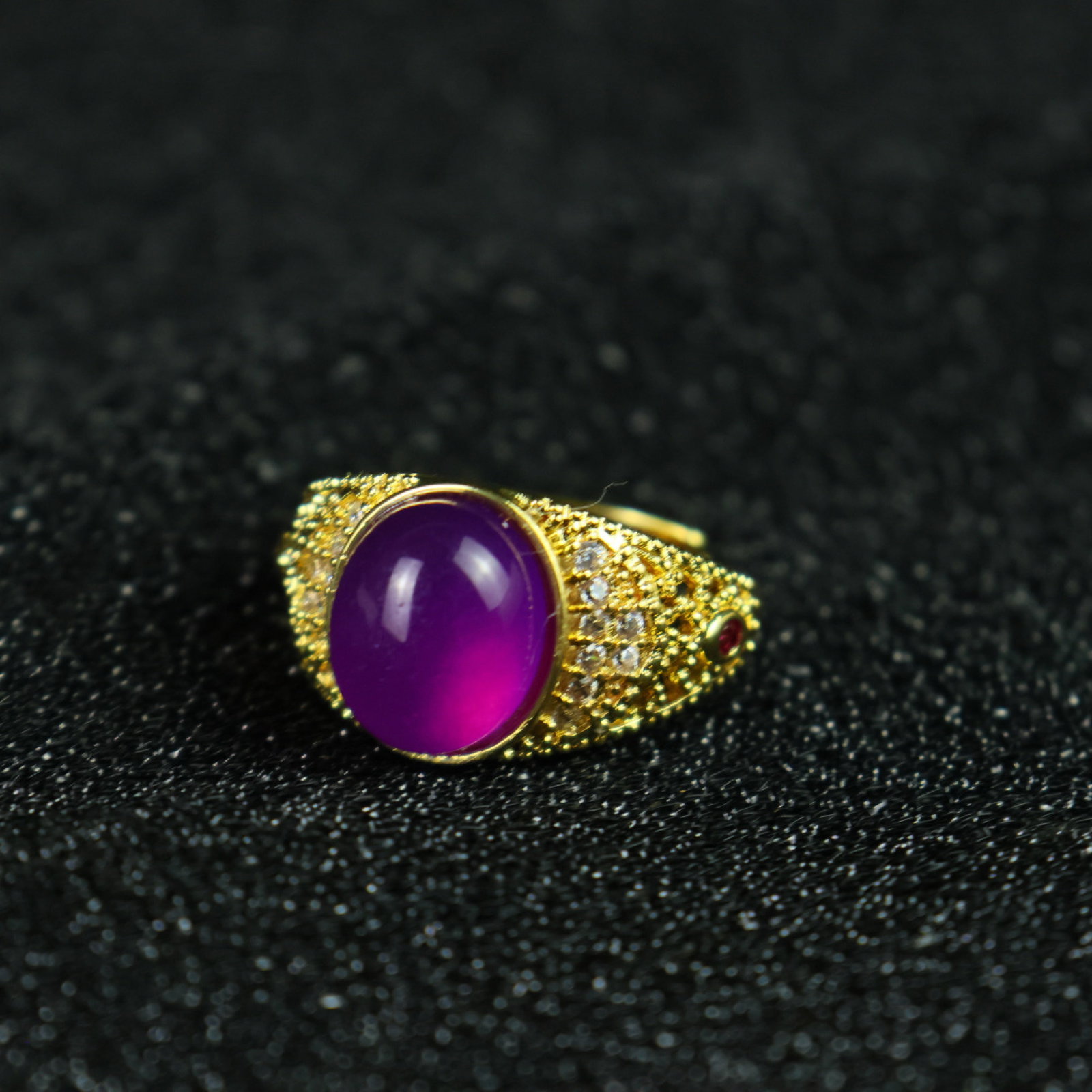 An Exquisite Ring - 3