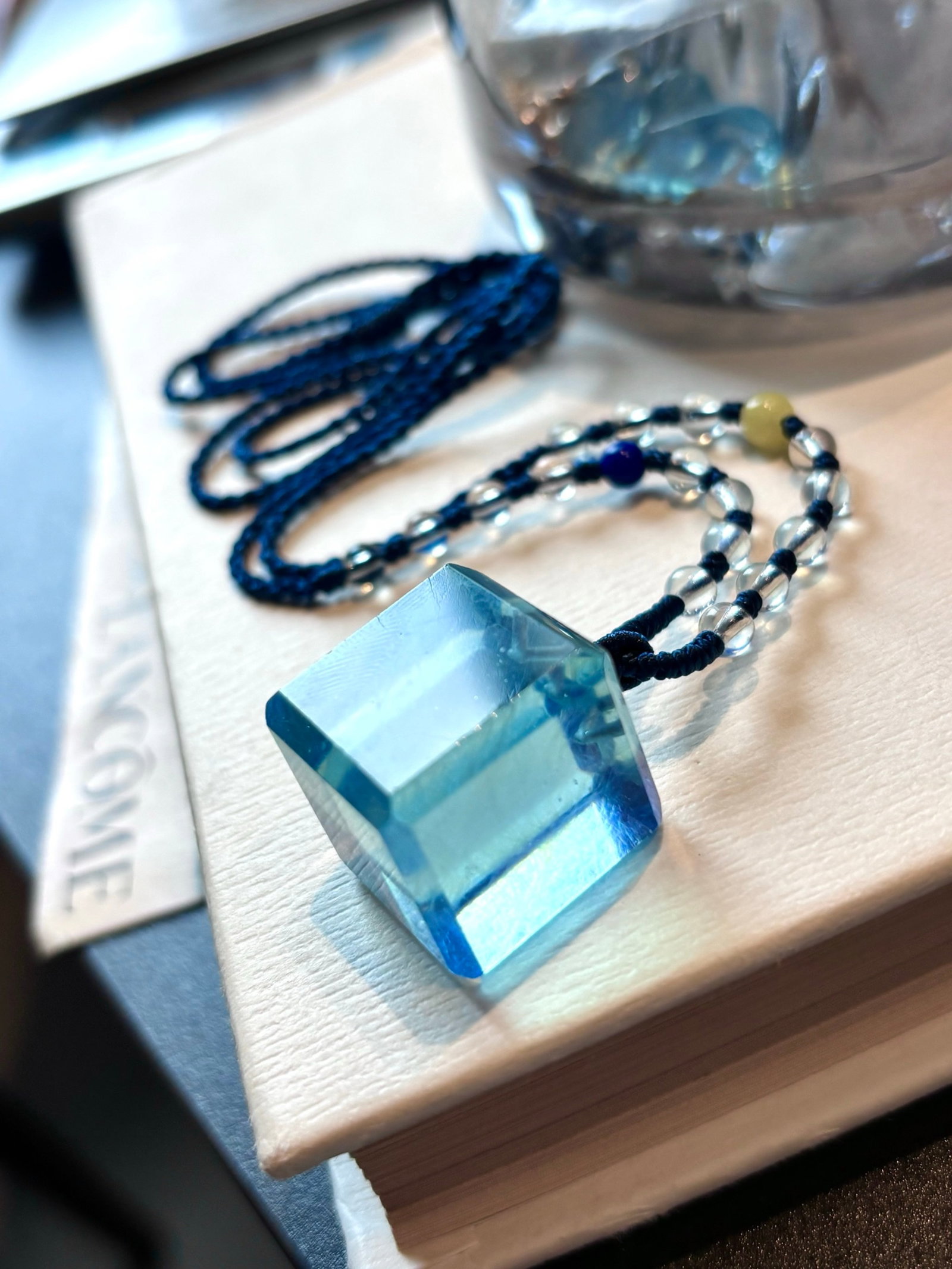 An Exquisite Aquamarine Necklace: An Exquisite Aquamarine Necklace,Size:0.7in,Weight:18.8g 海蓝宝项链
