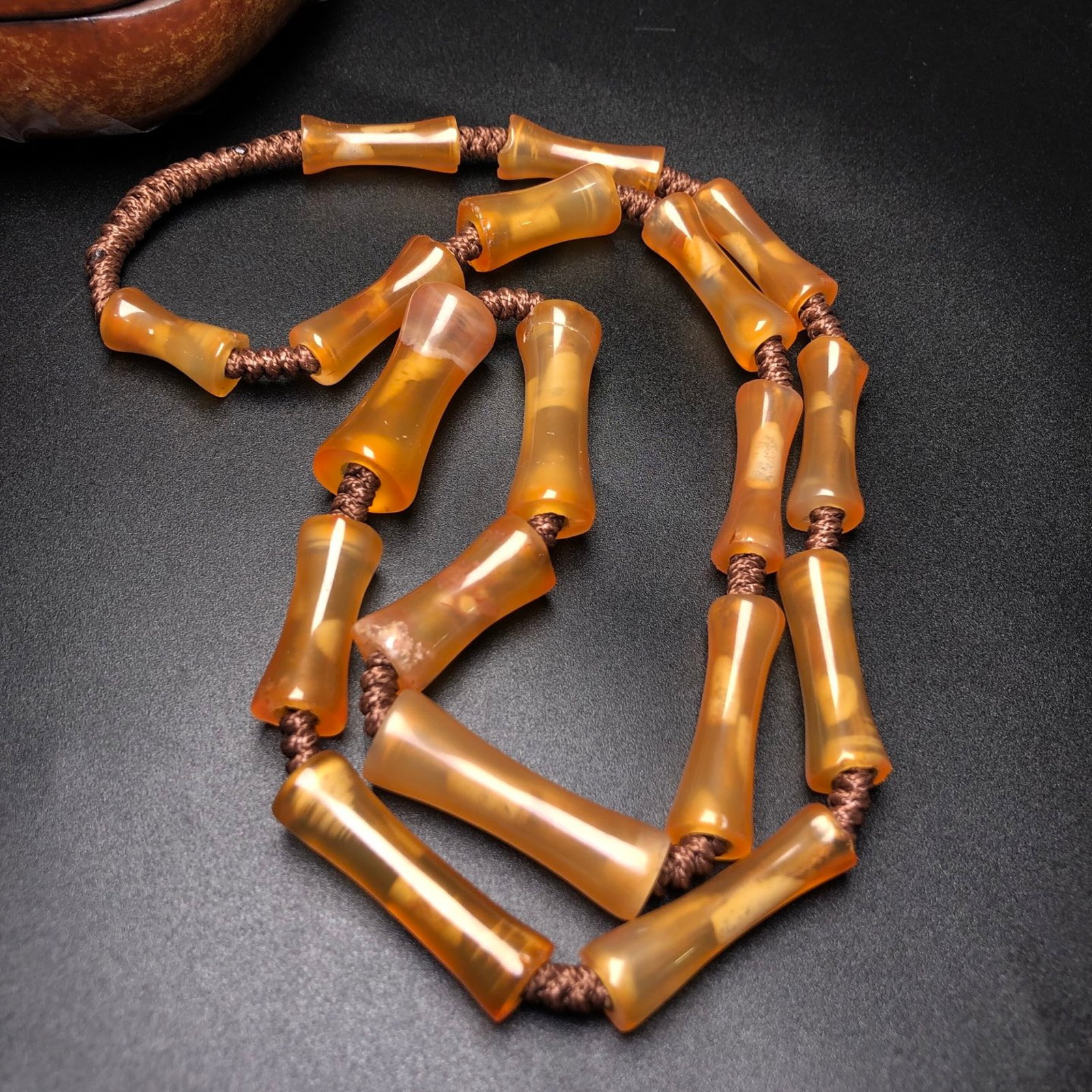 A Precious Agate Necklace - 2