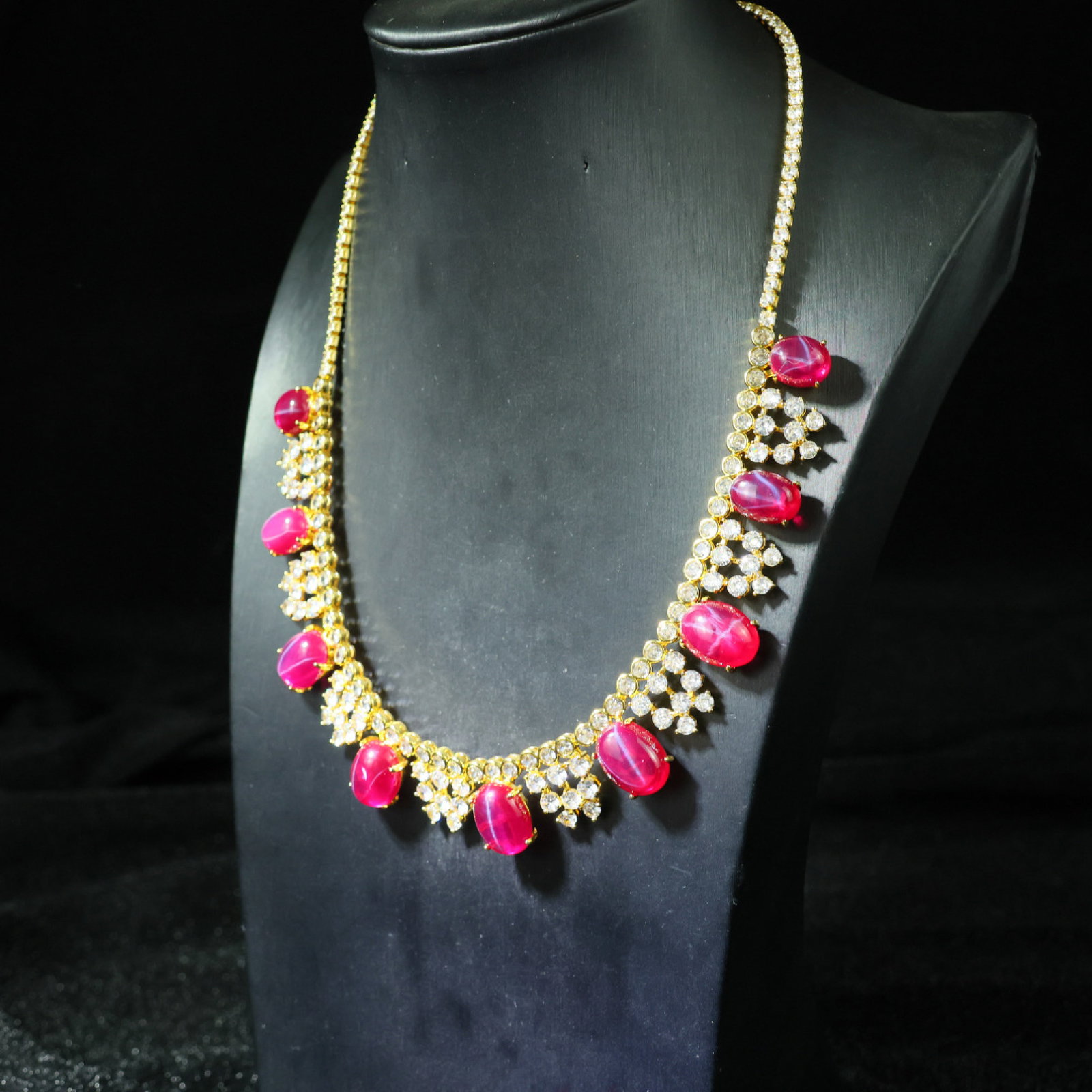An Exquisite Necklace - 3