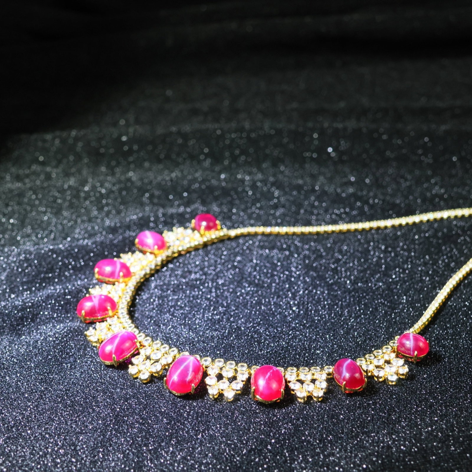 An Exquisite Necklace - 6