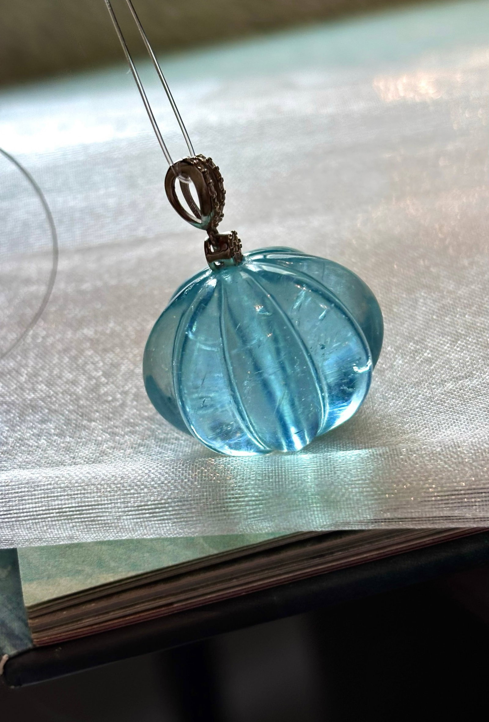 An Exquisite Aquamarine Pumpkin Necklace: An Exquisite Aquamarine Pumpkin Necklace,Size:1inx0.8in,Weight:16g 海蓝宝南瓜项链