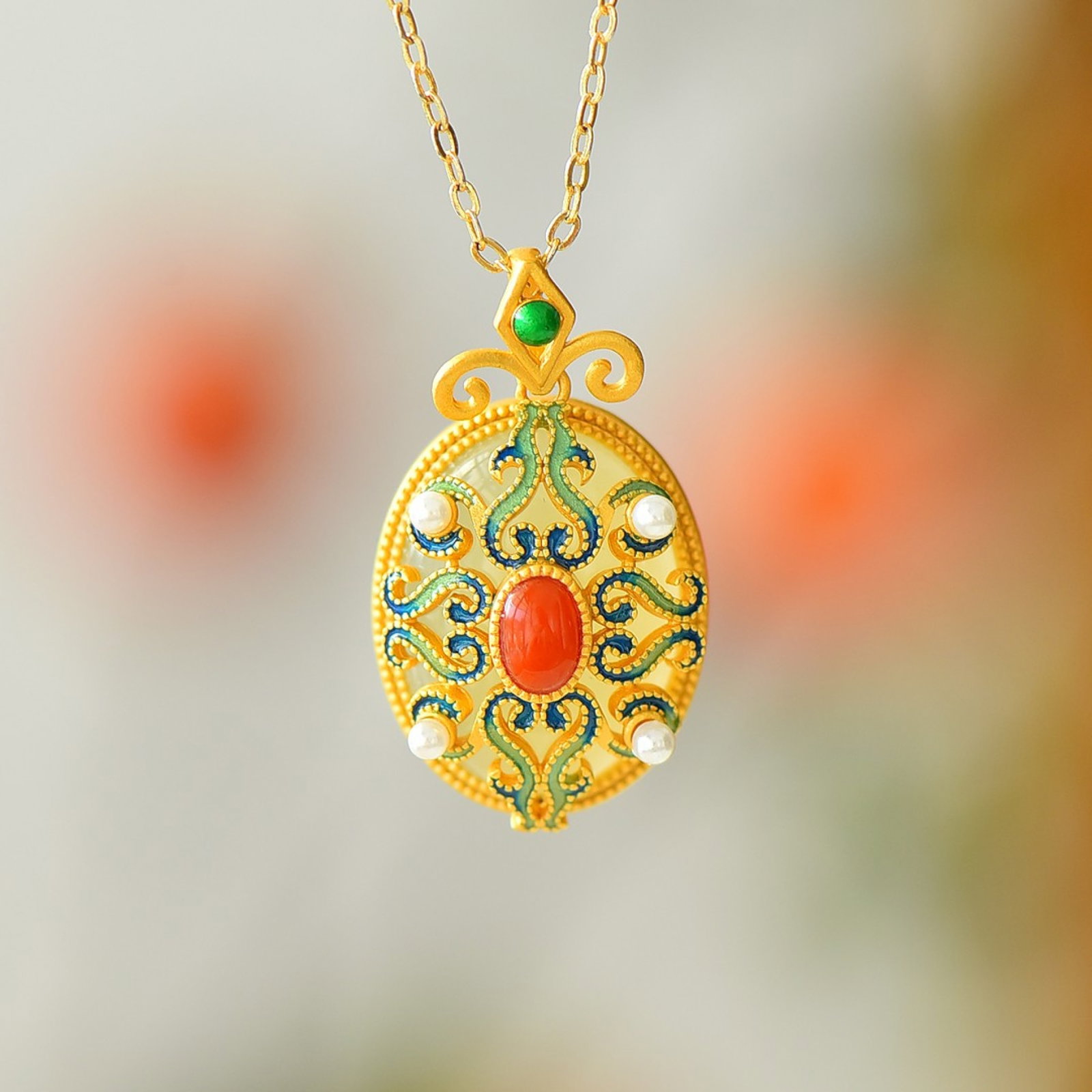 An Exquisite Sterling Silver-Gold Plated Inlaid White Jade Enamel Pendant,Inlaid Pearl: An Exquisite Sterling Silver-Gold Plated Inlaid White Jade Enamel Pendant,Inlaid Pearl 纯银镀金镶白玉珐琅吊坠,嵌珍珠