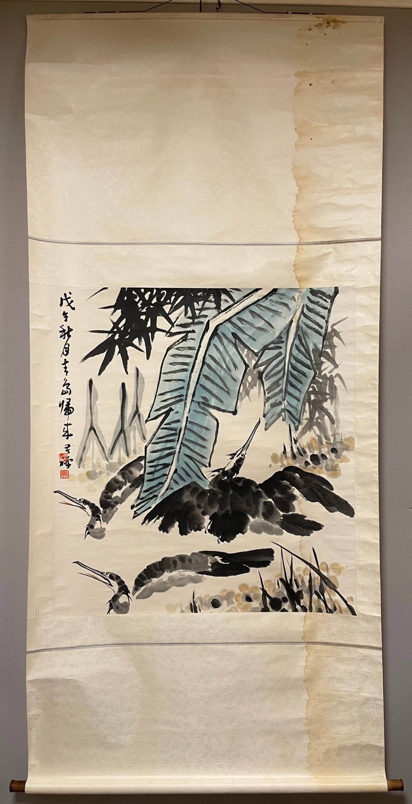 A Chinese Vertical Scroll Ink Painting of Bird on Paper: A Chinese Vertical Scroll Ink Painting of Bird on Paper,Li Kuchan,Size:34.3inx37in 一幅中国水墨鸟画立轴,李苦禅