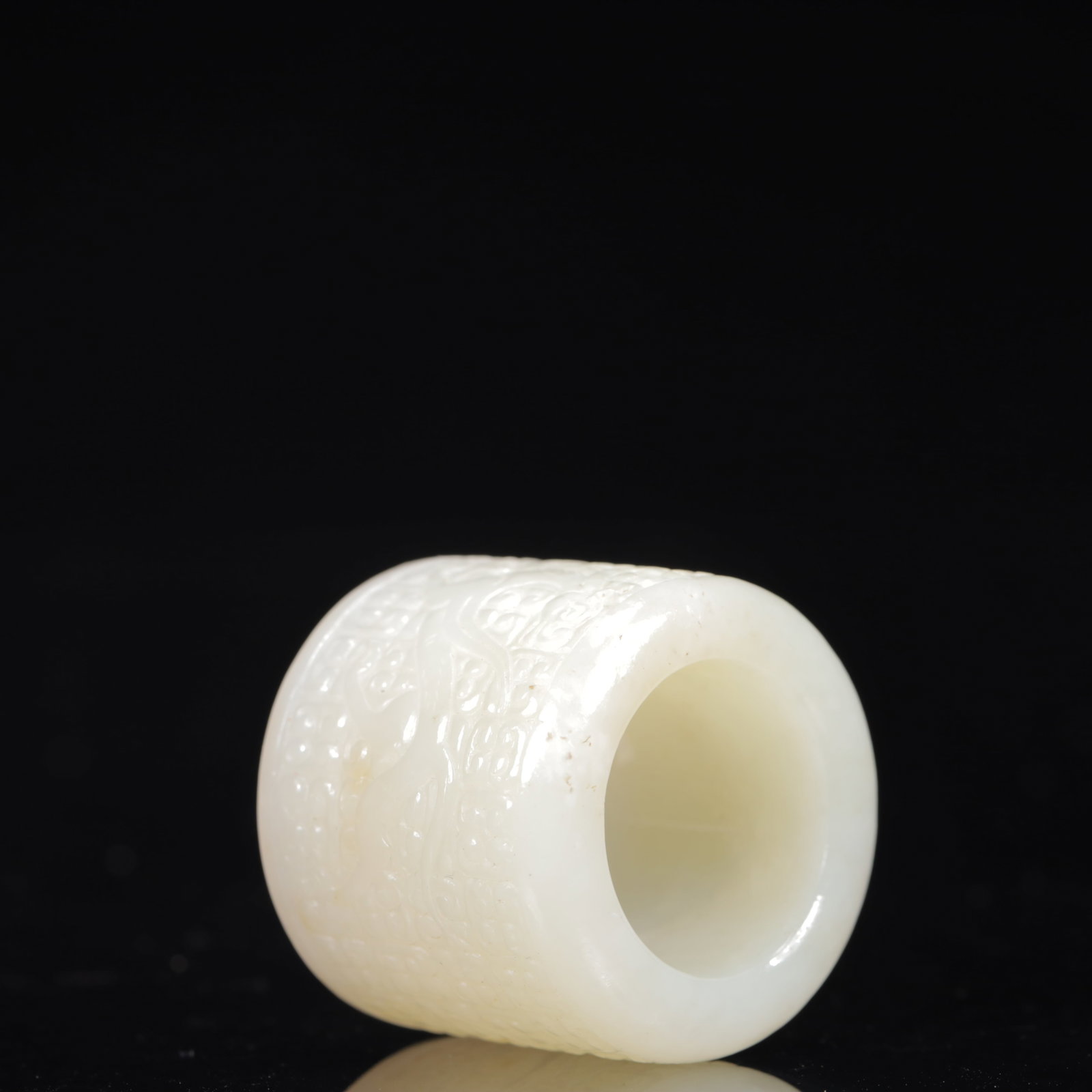 An Exquisite White Jade Dragon Pattern Thumb Ring - 6