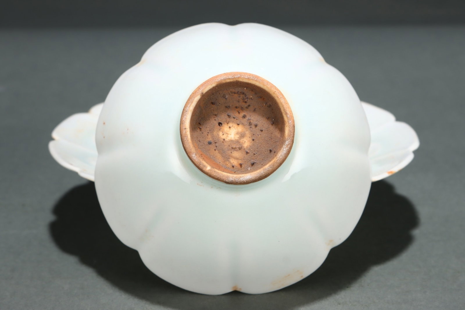 An Exquisite Ding yao Flower Pattern Cup,with Base - 6