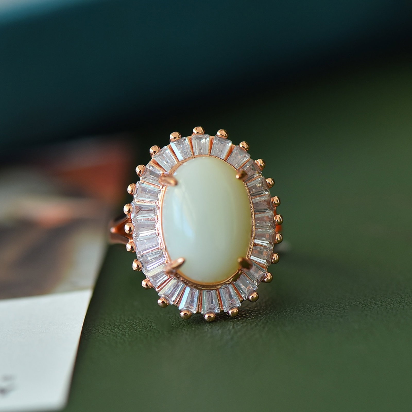 An Exquisite Bronze Inlaid White Jade Ring: An Exquisite Bronze Inlaid White Jade Ring,Size:0.4inx0.6in 铜镶白玉戒指