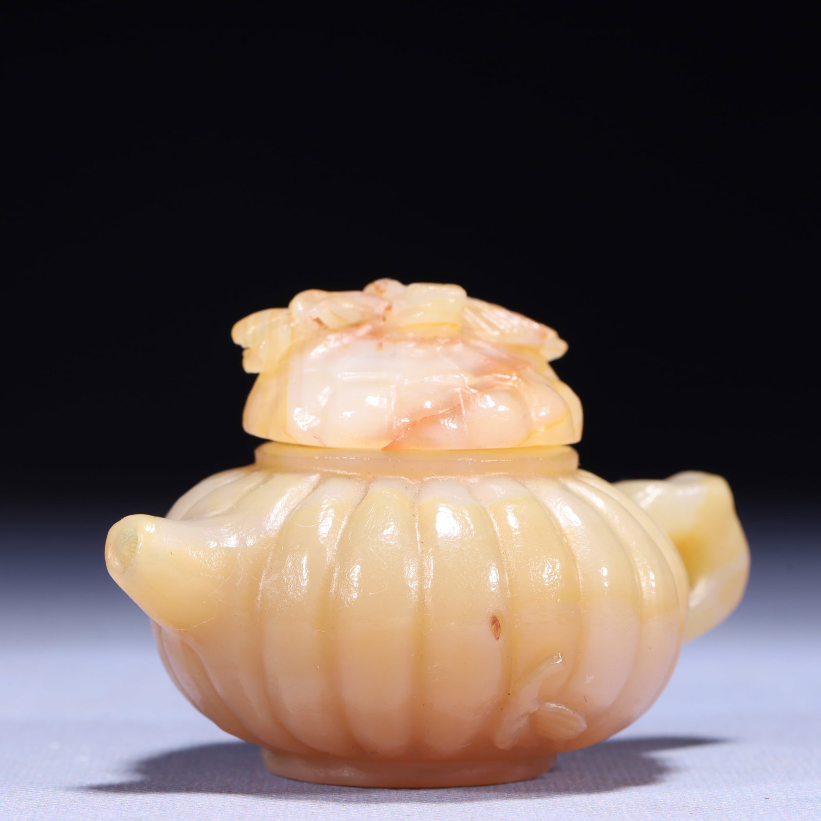 An Exquisite Agate Teapot - 4