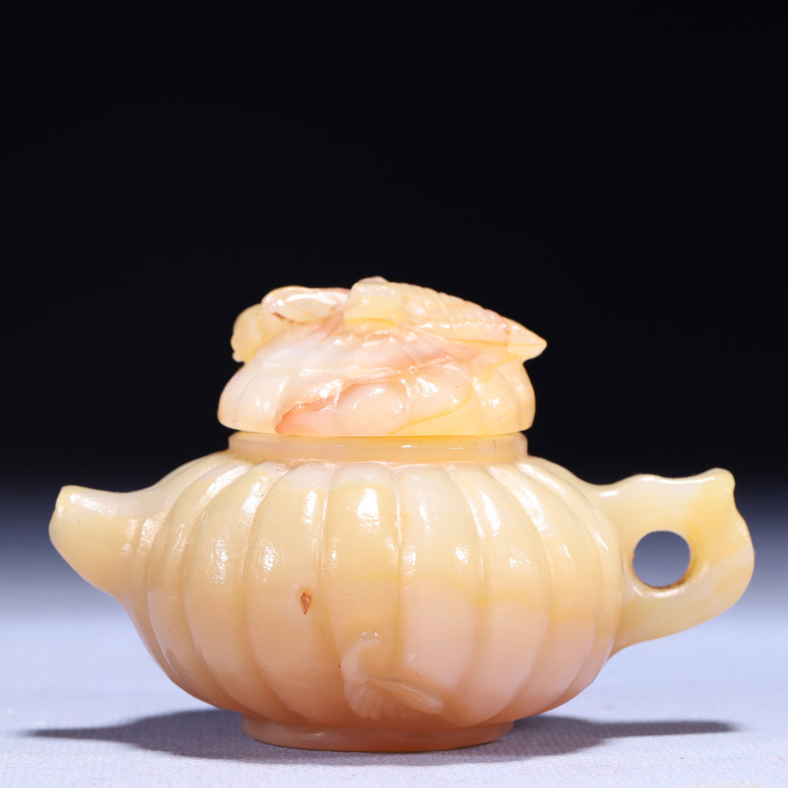 An Exquisite Agate Teapot - 5