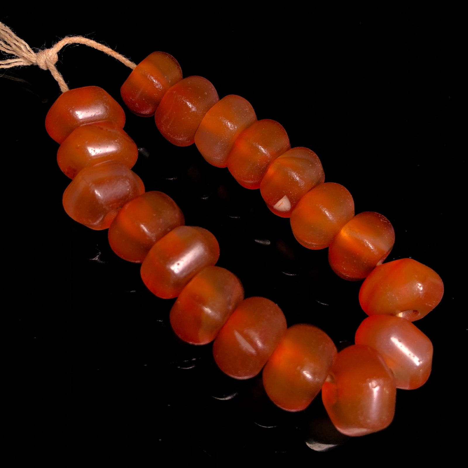 A Precious Agate Bracelets - 7