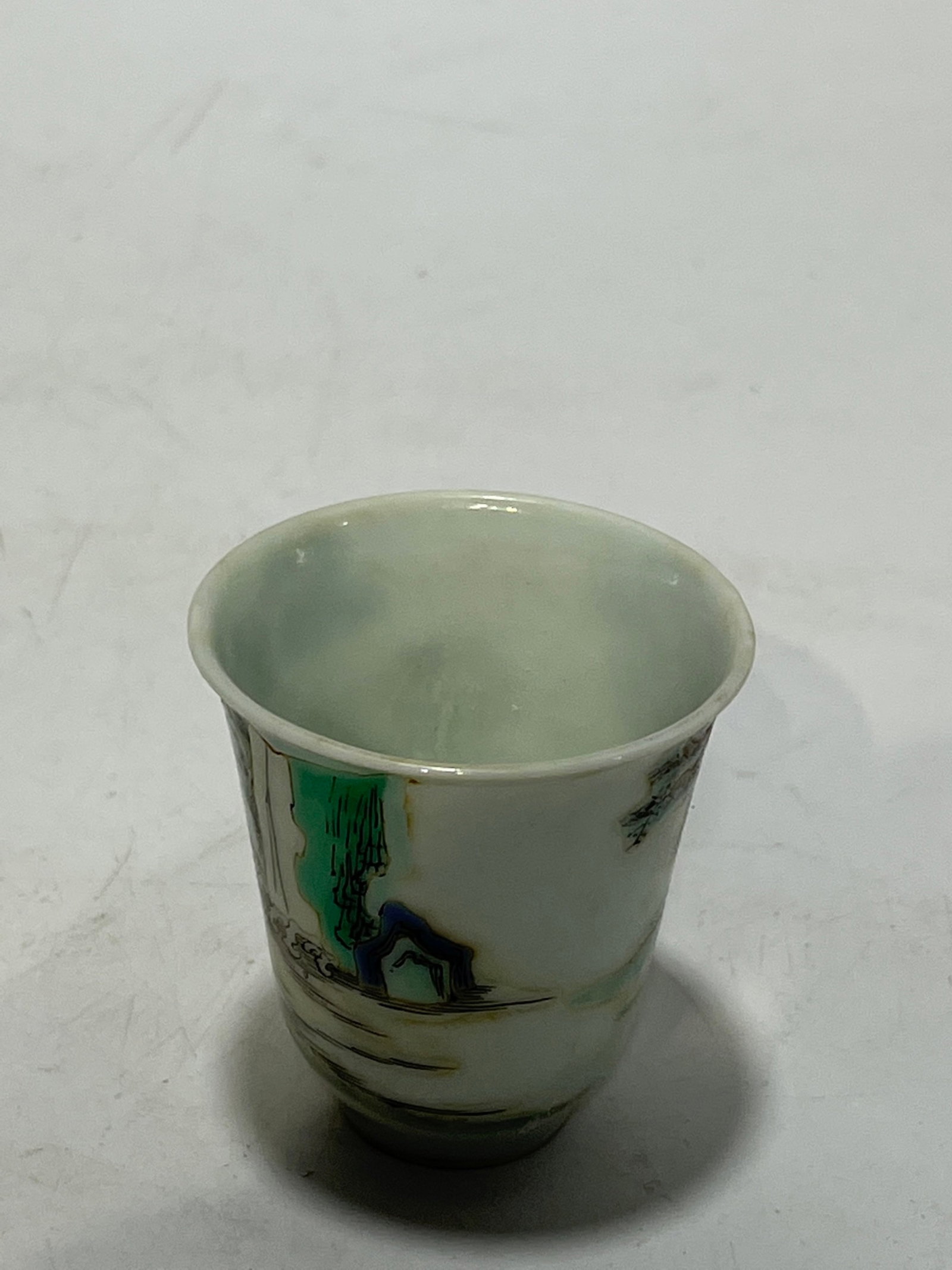 An Exquisite Wucai Figure Pattern Cup - 4