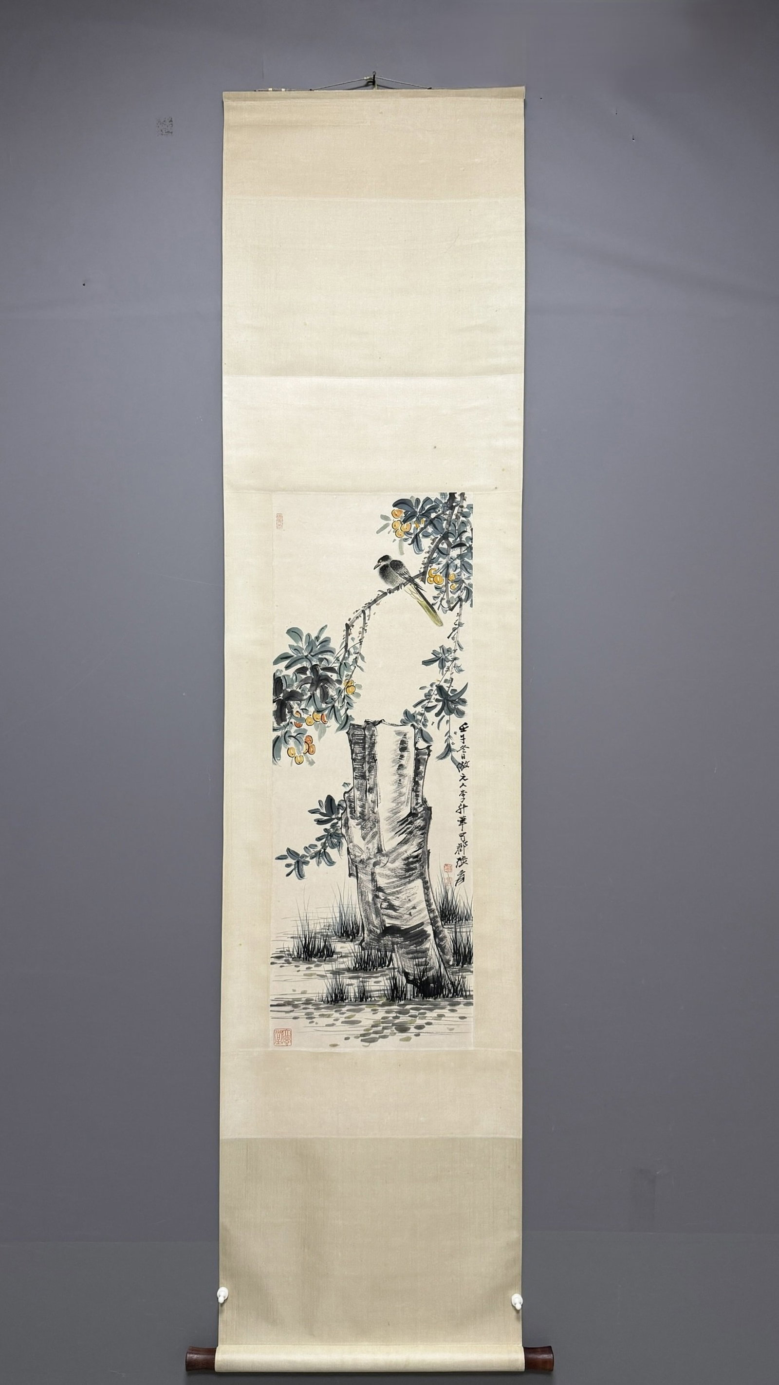 A Chinese Vertical Scroll Ink Painting of Flower and Bird on Paper: A Chinese Vertical Scroll Ink Painting of Flower and Bird on Paper,Zhang Daqian,Size:37.8inx13.8in 一幅中国水墨花鸟画立轴,张
