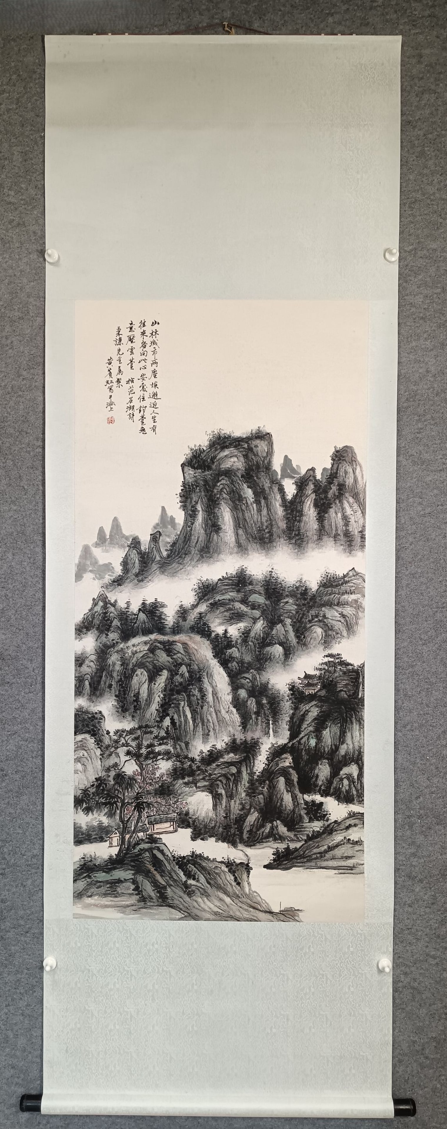 A Chinese Vertical Scroll Ink Painting of Landscape on Paper: A Chinese Vertical Scroll Ink Painting of Landscape on Paper,Huang Binhong,Size:25.2inx53.5in