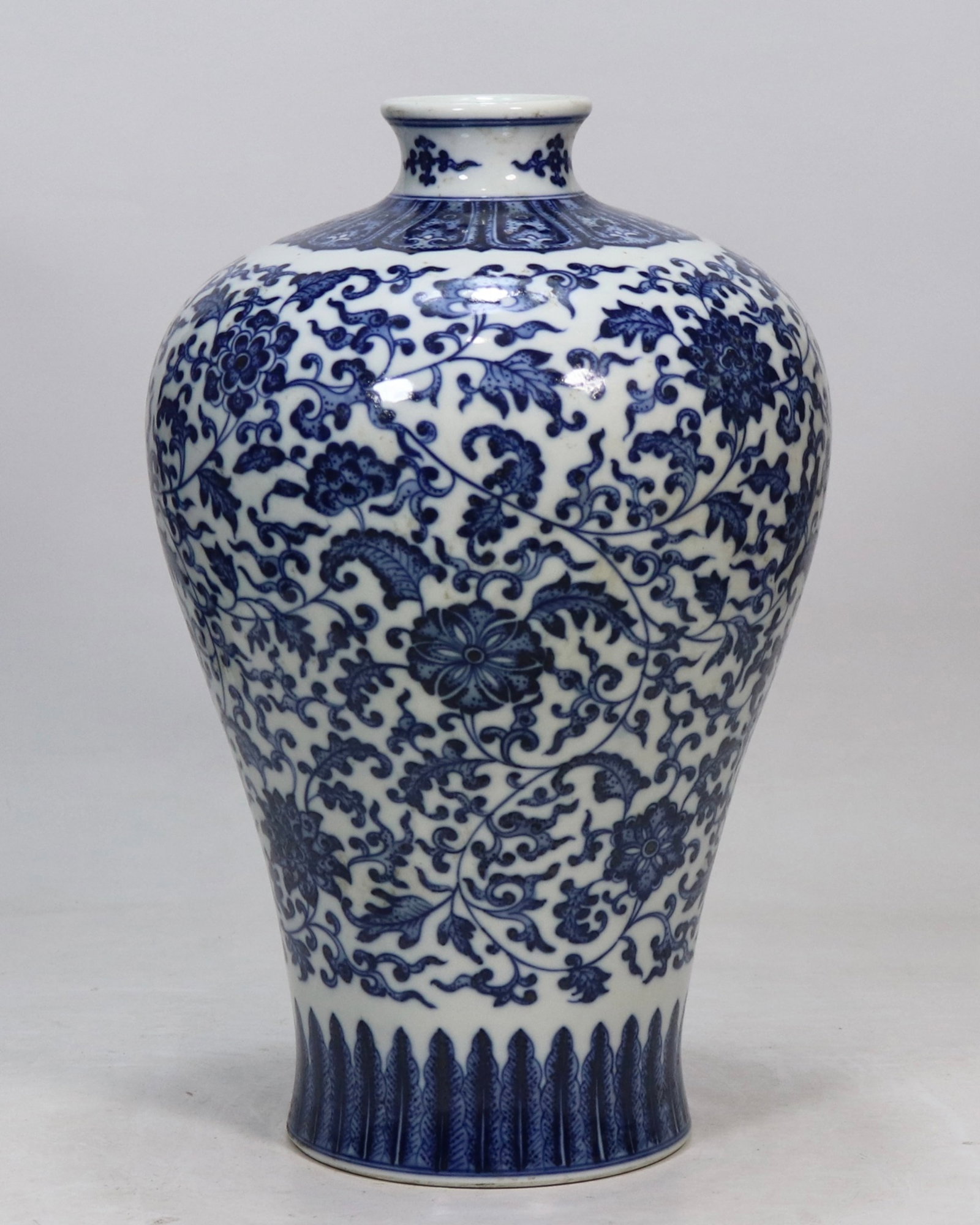 A Rare Blue and White Lotus Pattern Vase (1 of 9)