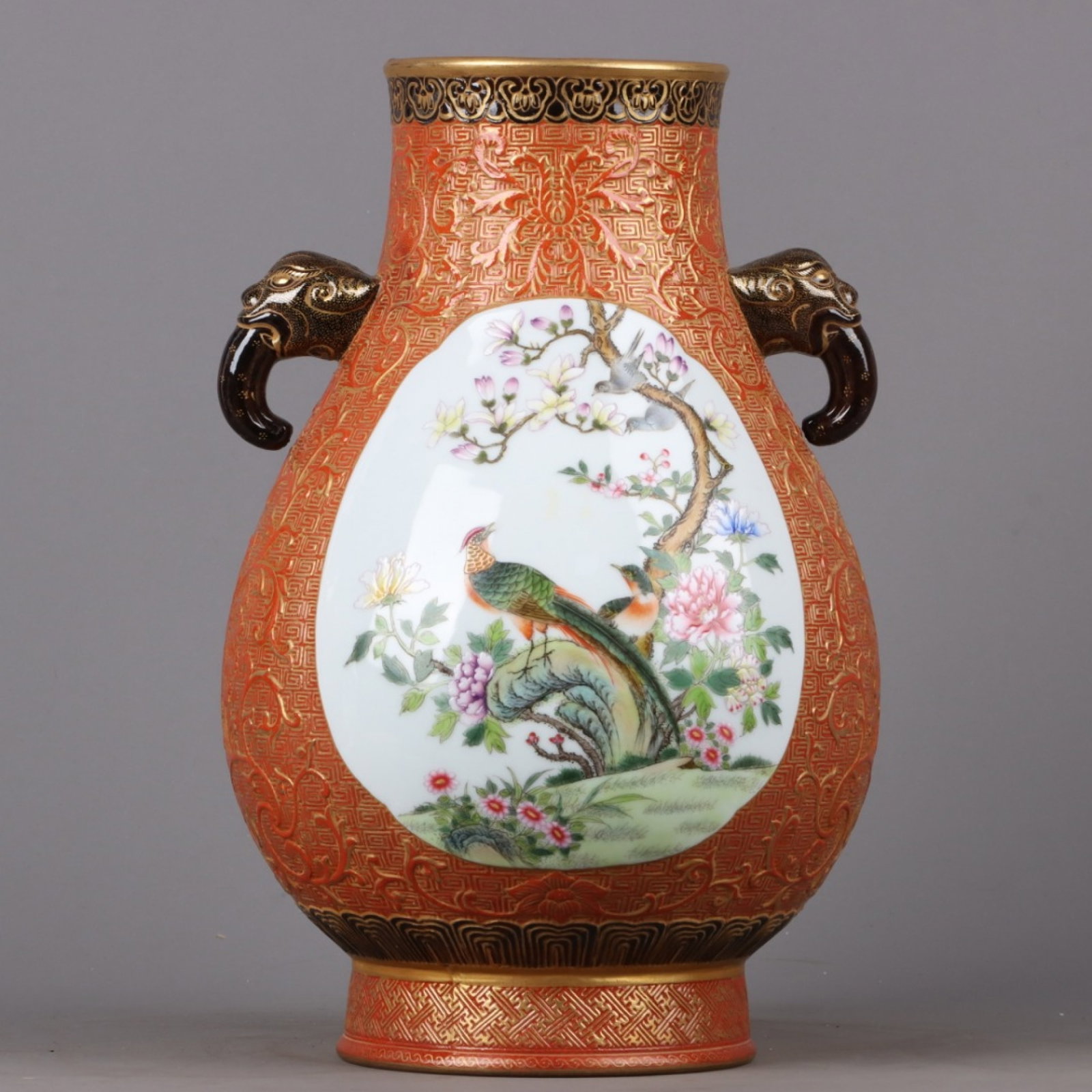 A Rare Enamel Gilt Flower and Bird Pattern Double-Ears Vase: A Rare Enamel Gilt Flower and Bird Pattern Double-Ears Vase,Qing Dynasty,China,Qianlong Four-character Mark,Size:12inx8.3in 珐琅彩鎏金花鸟纹双 