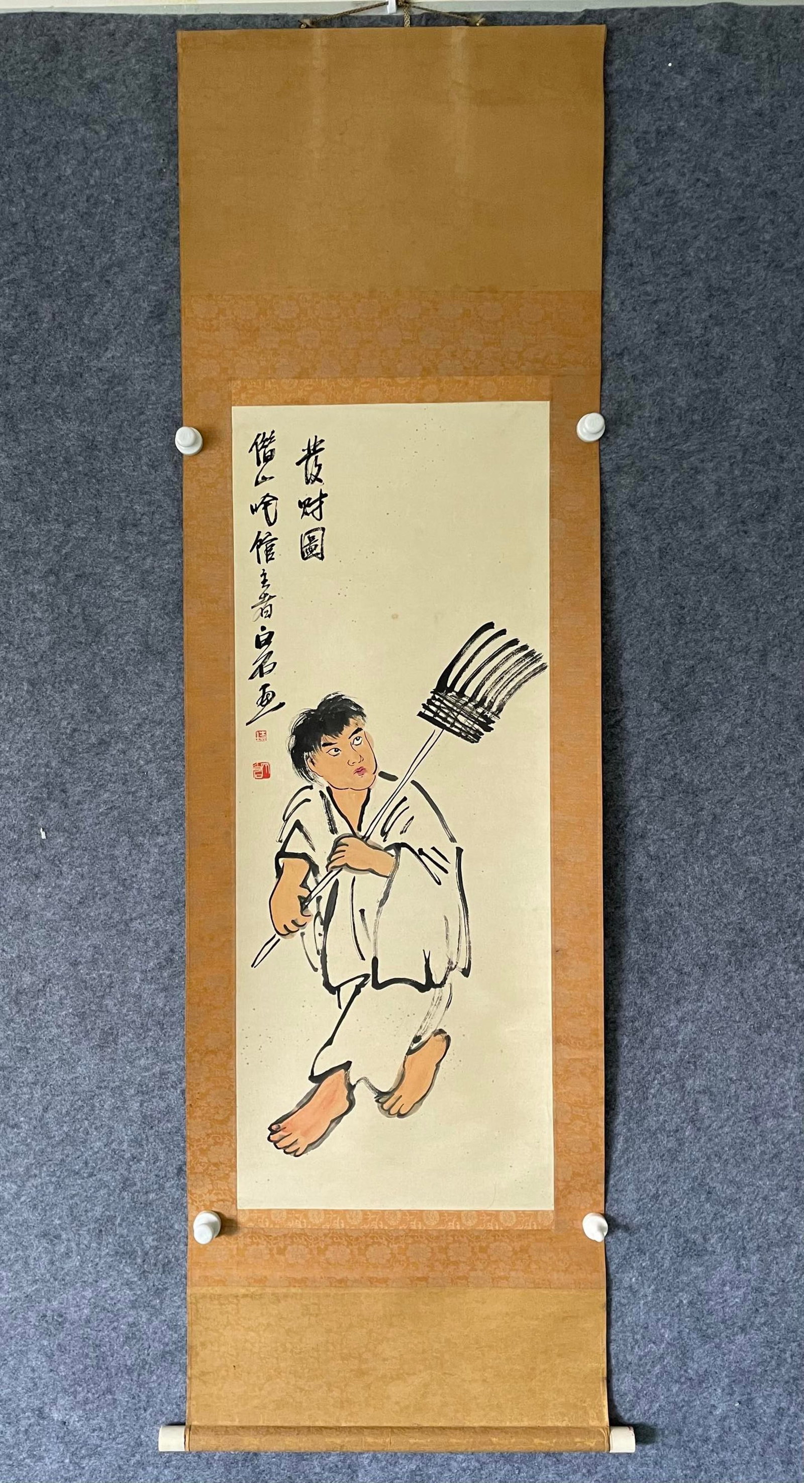 A Chinese Vertical Scroll Ink Painting of Figure on Paper: A Chinese Vertical Scroll Ink Painting of Figure on Paper,Qi Baishi,Size:15.4inx39.2in 一幅中国水墨人物画立轴,齐白石