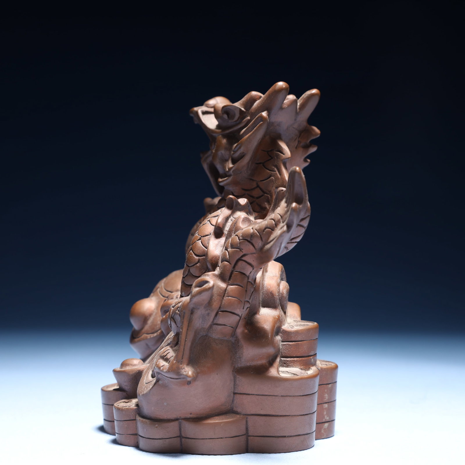 An Exquisite Bronze Auspicious Cloud and Dragon Ornament - 6