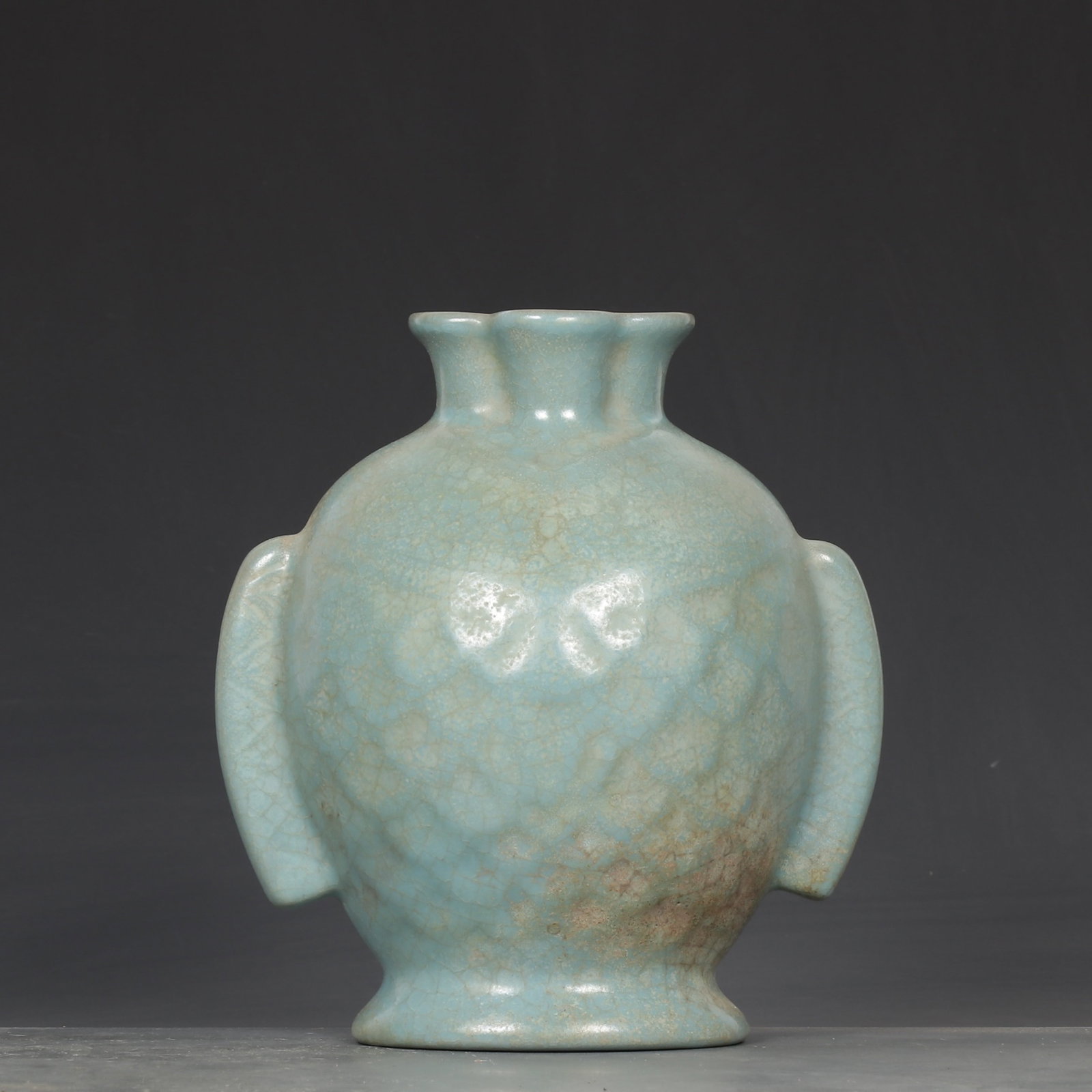 An Exquisite Ru yao Fish Pattern Double-Ears Vase - 2