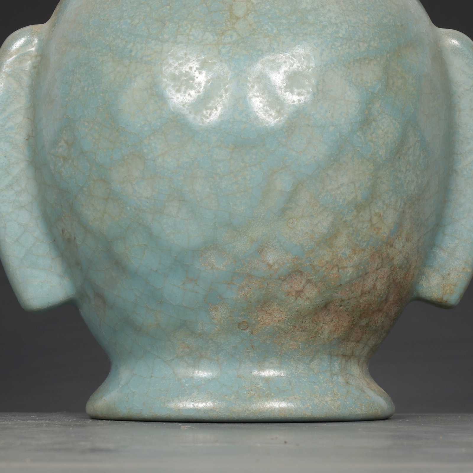 An Exquisite Ru yao Fish Pattern Double-Ears Vase - 4