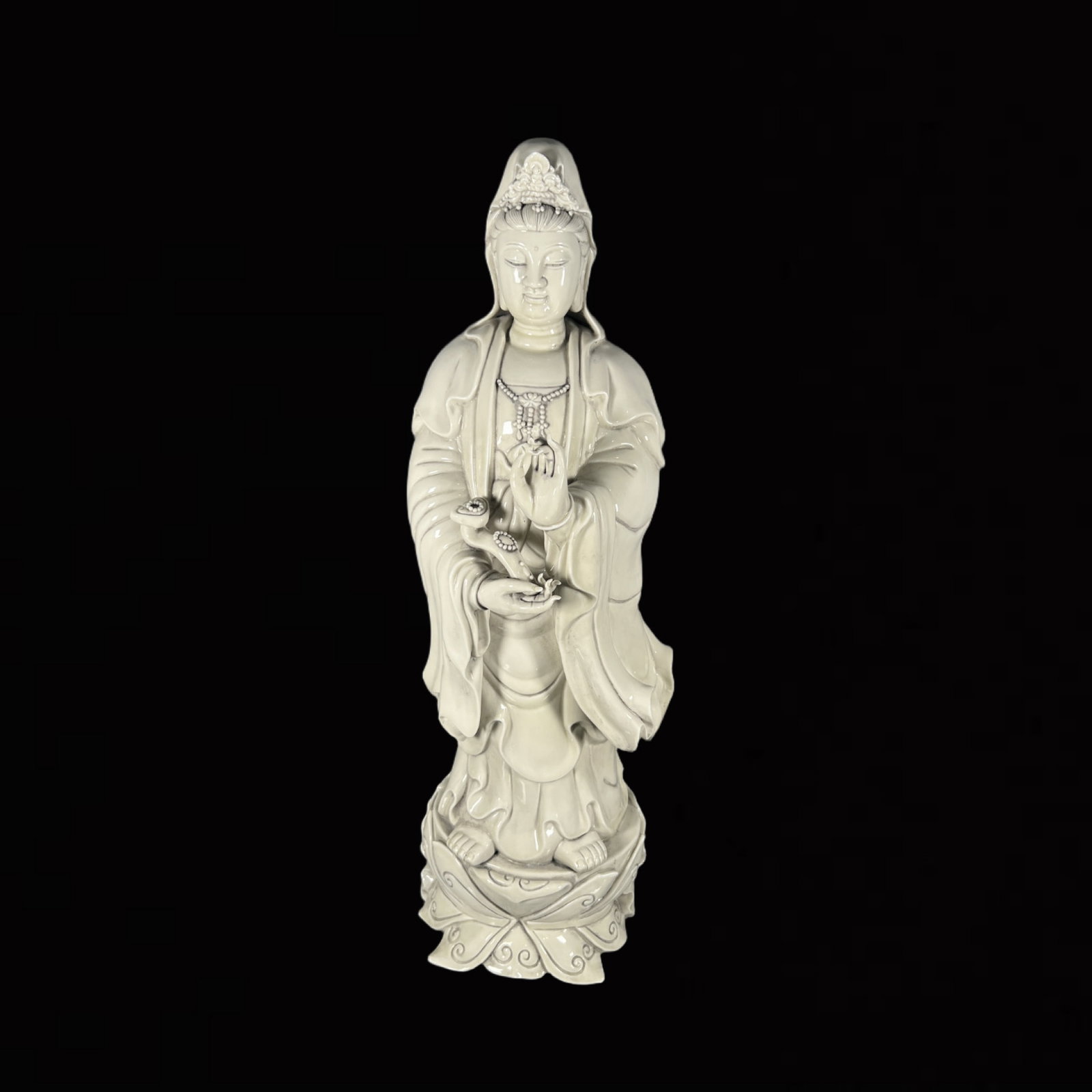 A Solemn Blance-De-Chine Statue of Avalokitesvara: A Solemn Blance-De-Chine Statue of Avalokitesvara,Ming Dynasty,China,He Chaozong Mark,Size:30.1in 德化瓷观音像,中国明代,何朝