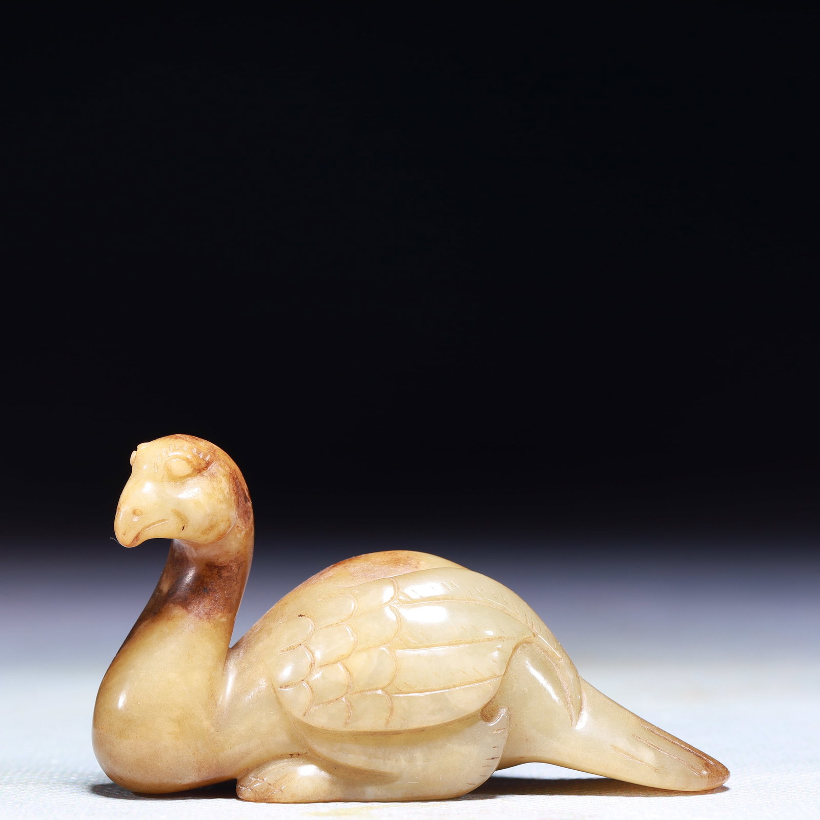 An Exquisite Archaic Jade Goose Ornament: An Exquisite Archaic Jade Goose Ornament,Ancient Time,China,Size:3.3inx1.6inx2in,Weight:303g 高古玉鹅摆件中国远古时期