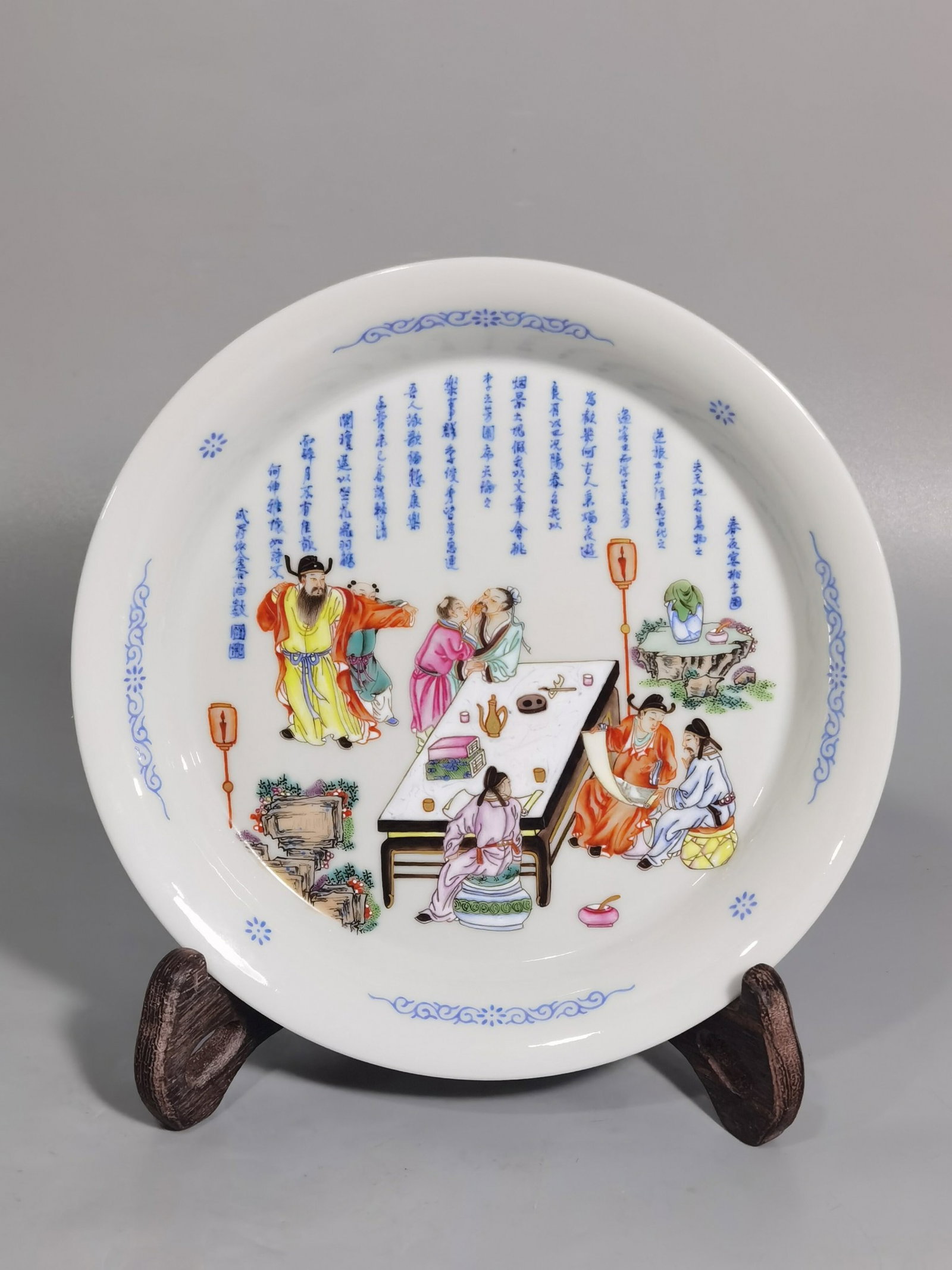An Exquisite Famille-Rose Character and Story Pattern Plate,with poem: An Exquisite Famille-Rose Character and Story Pattern Plate,with poem,Qing Dynasty,China,Yongzheng Six-character Mark,Size:6.1inx1in 粉彩人物故事纹盘