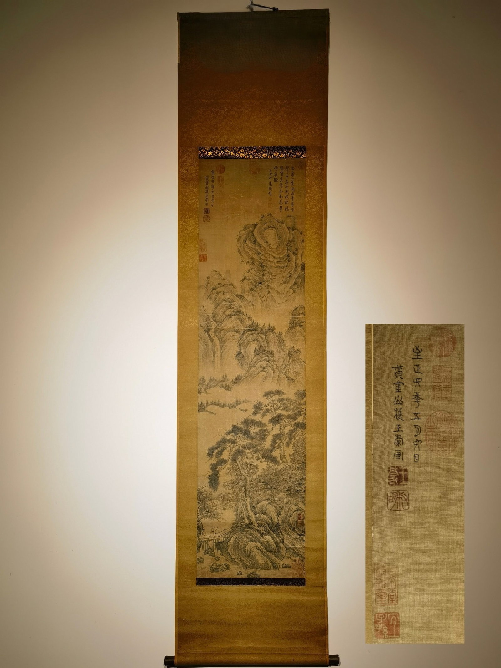 A Chinese Vertical Scroll Ink Painting of Landscape on Silk: A Chinese Vertical Scroll Ink Painting of Landscape on Silk,Wang Meng,Size:(Entirety)76inx17.7in,(Without Frame)50inx13in 一幅中国水墨绢本山૒