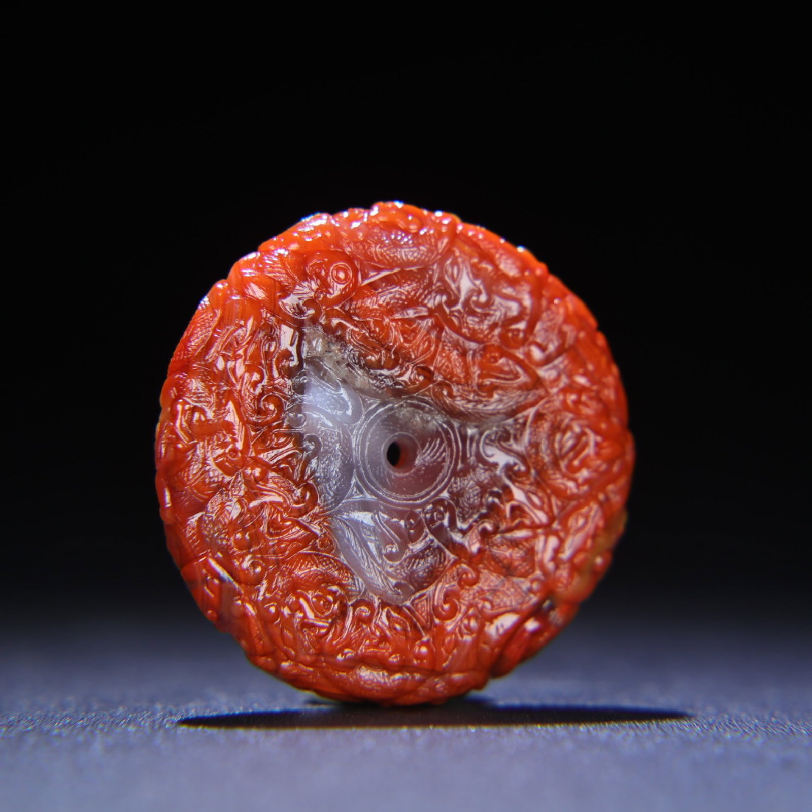 An Exquisite White Jade Dragon Pattern Pendant (1 of 6)