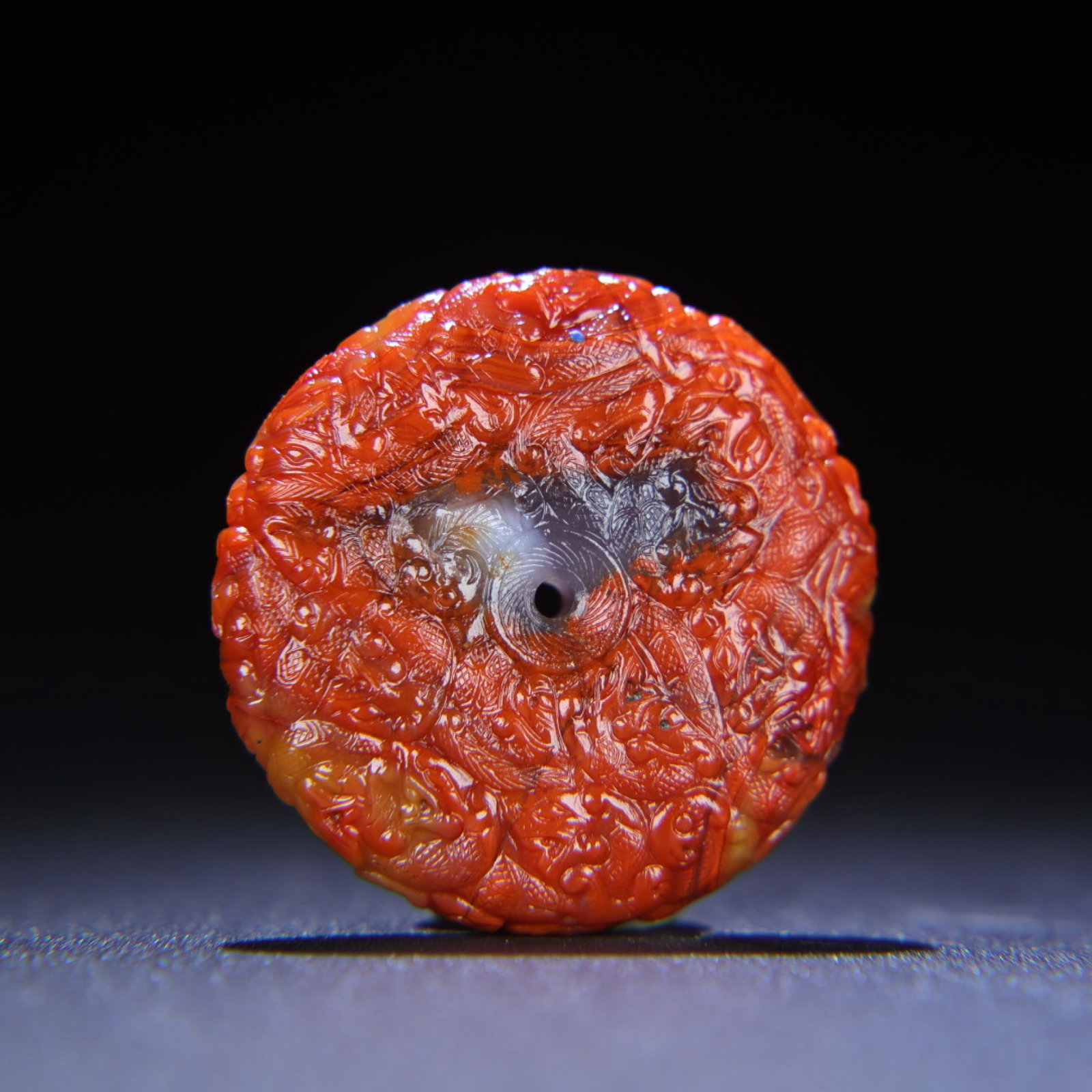An Exquisite White Jade Dragon Pattern Pendant - 6