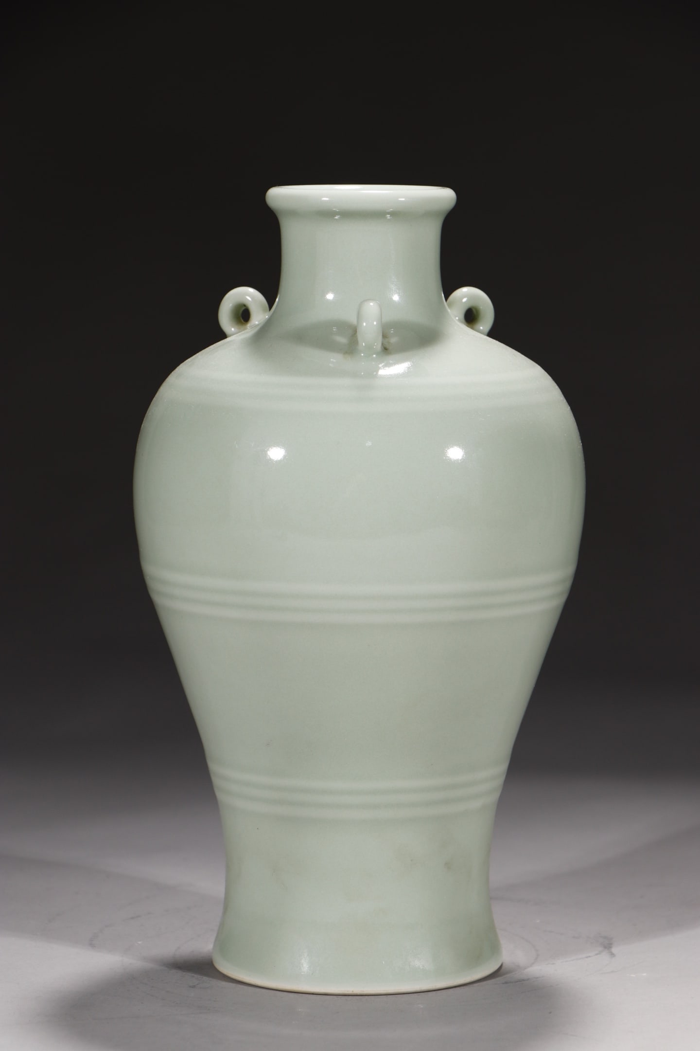 An Exquisite Celadon Glazed Vase: An Exquisite Celadon Glazed Vase,Qing Dynasty,China,Qianlong Six-character Mark,Size:9.3in 粉青釉瓶,中国清代,乾隆六字款