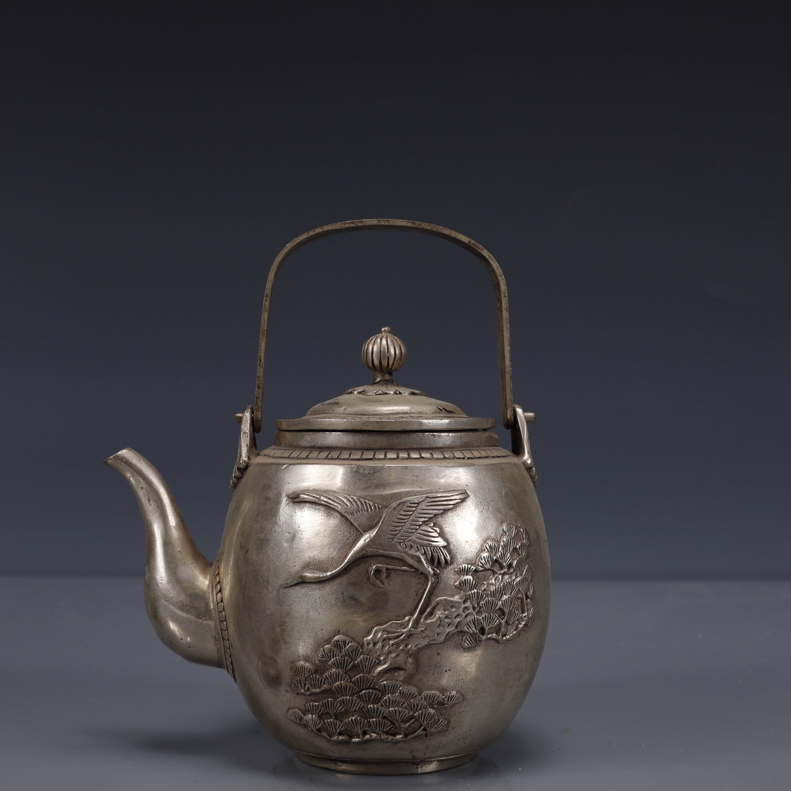 An Exquisite Silver-Plated Bronze Crane Pattern Ewer: An Exquisite Silver-Plated Bronze Crane Pattern Ewer,The Republic of China,Size:5.1inx3.5inx6.3in,Weight:600g