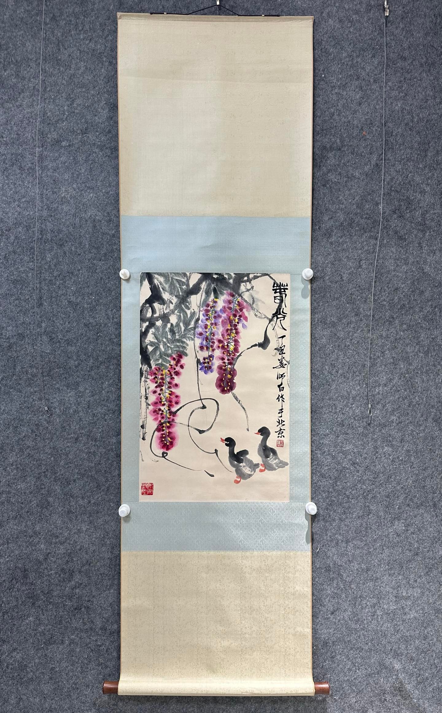 A Chinese Vertical Scroll Ink Painting of Flower and Bird on Paper,Lou Shibai: A Chinese Vertical Scroll Ink Painting of Flower and Bird on Paper,Lou Shibai,Size:(Without frame)17.7inx27in 一幅中国水墨花鸟画立轴,&
