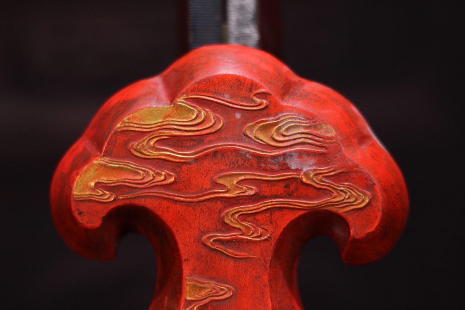An Exquisite Cinnabar Landscape Pattern Ornament - 8