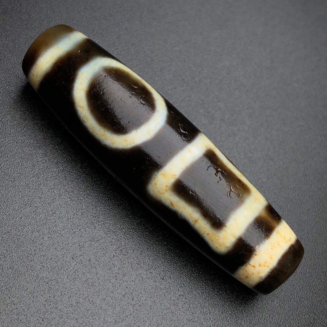 An Exquisite Old Material Heaven-Earth Dzi Bead (1 of 9)