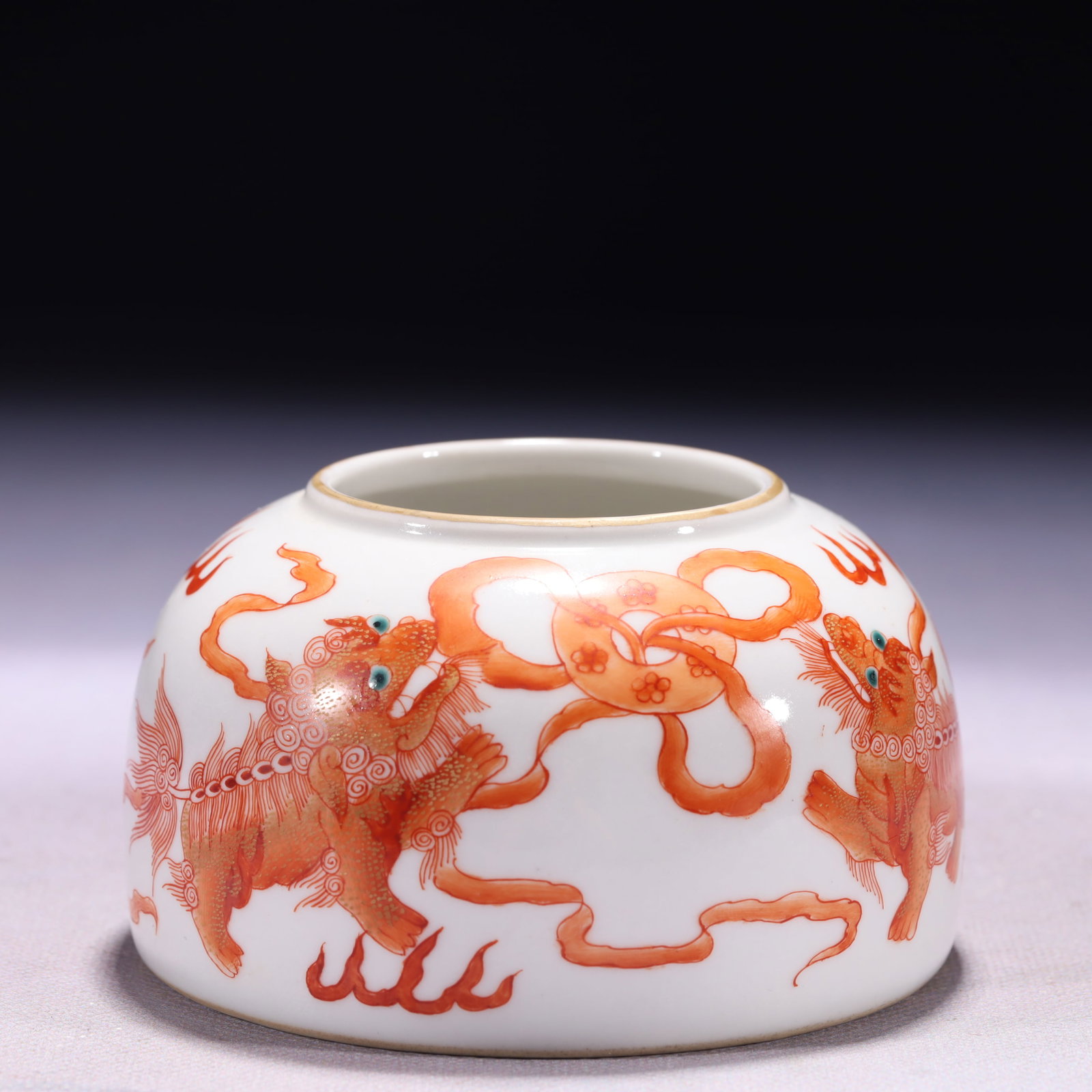 An Exquisite Iron-Red Lion Pattern Brush Washer: An Exquisite Iron-Red Lion Pattern Brush Washer,Qing Dynasty,China,Daoguang Six-character Mark,Size:4.1inx2.4in,Weight:371g 矾红狮子纹笔洗,中国