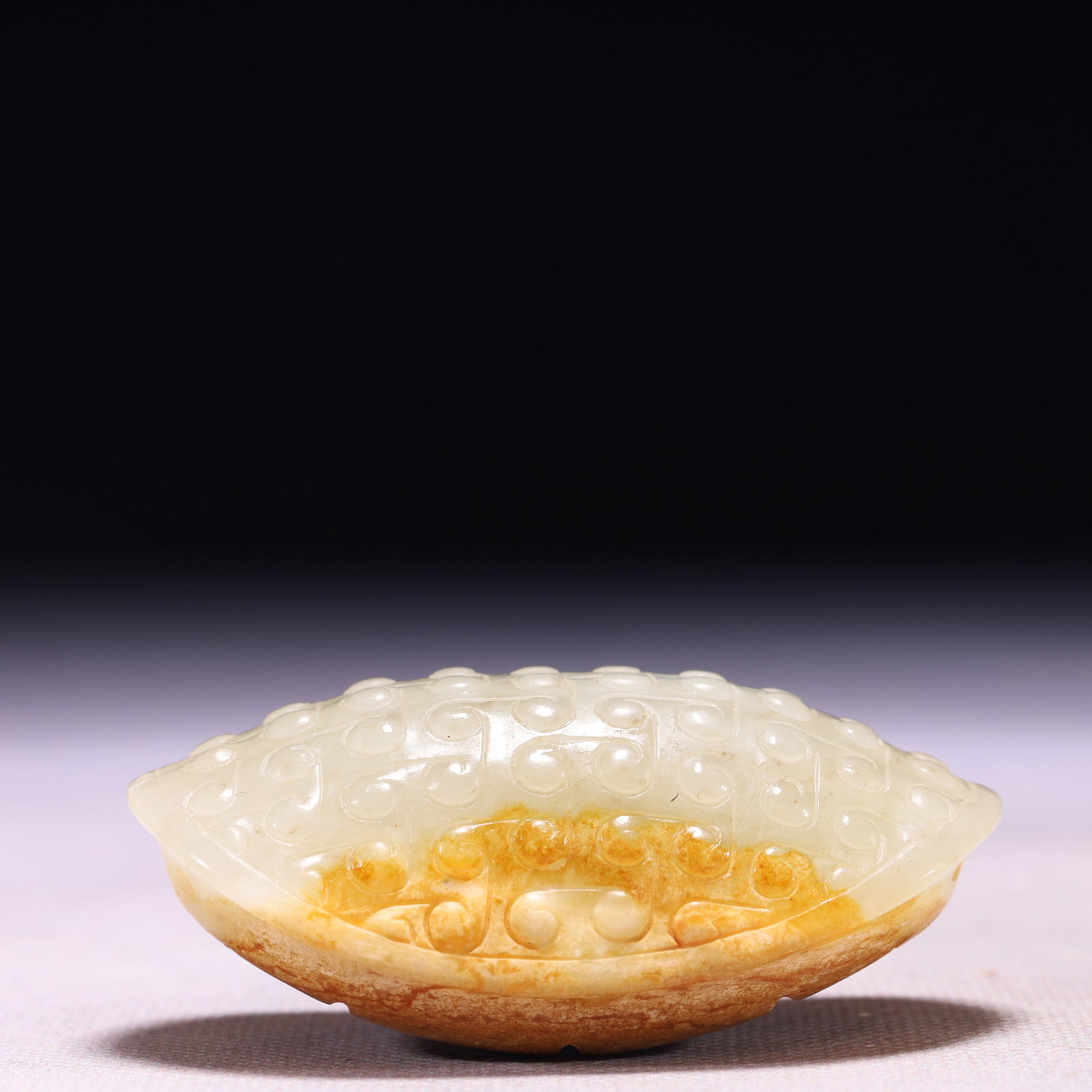 An Exquisite White Jade Turtle Shell Ornament,With Inscription: An Exquisite White Jade Turtle Shell Ornament,With Inscription,Qing Dynasty,China,Size:2.8inx1.6inx1.2in,Weight:133g