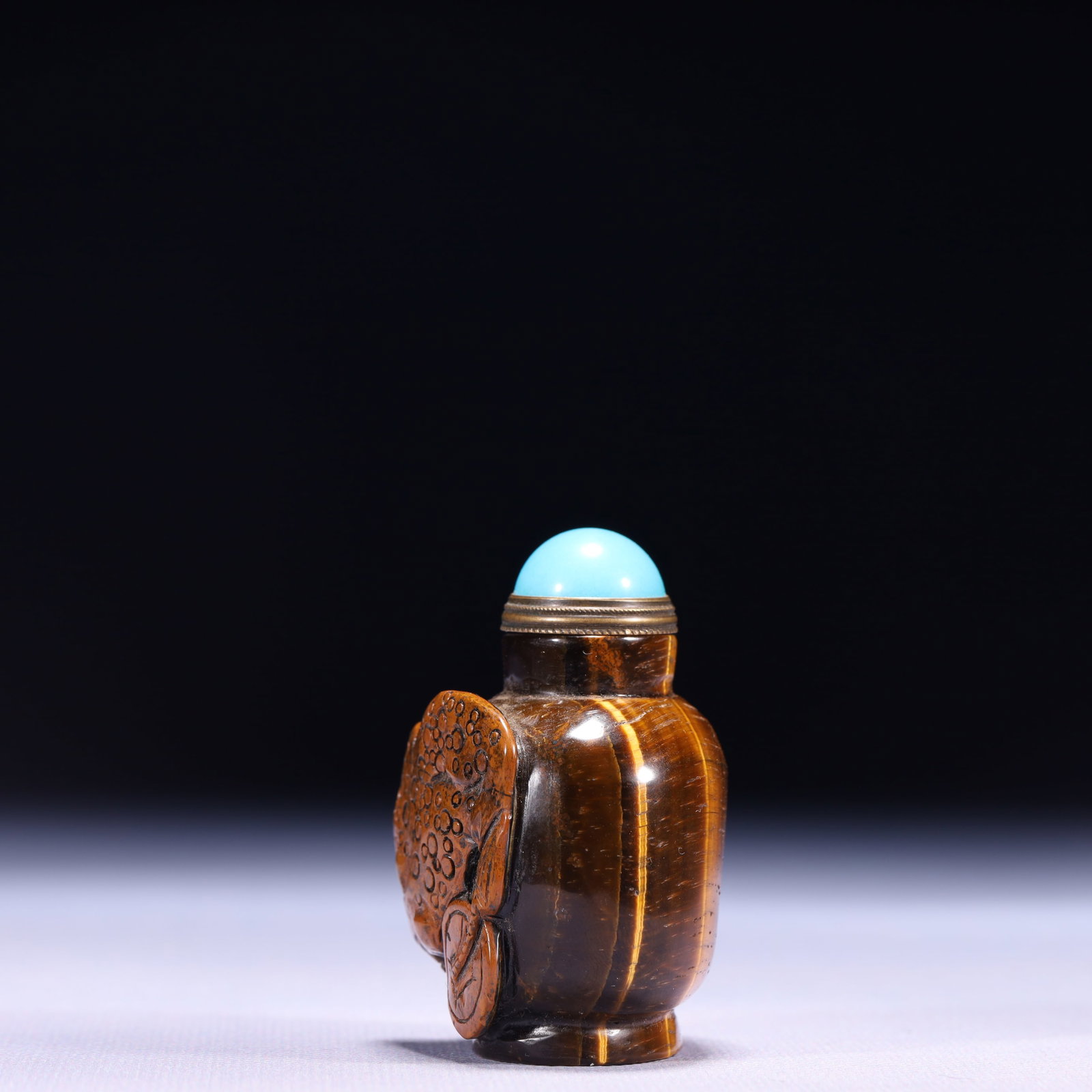 An Exquisite Agate Golden Toad Pattern Snuff Bottle - 7