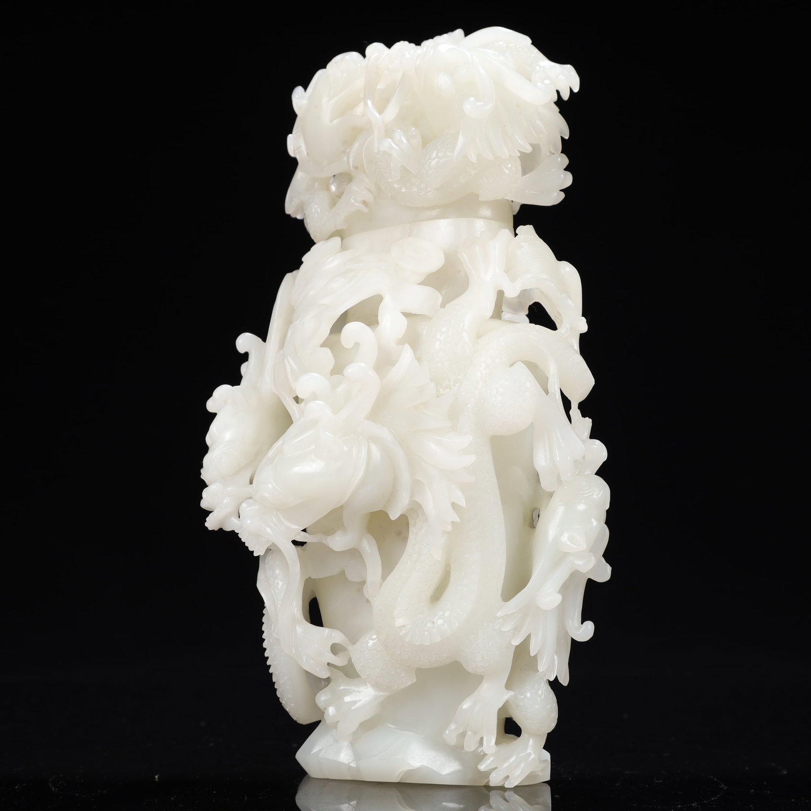An Exquisite White Jade Dragon Pattern Bottle - 4