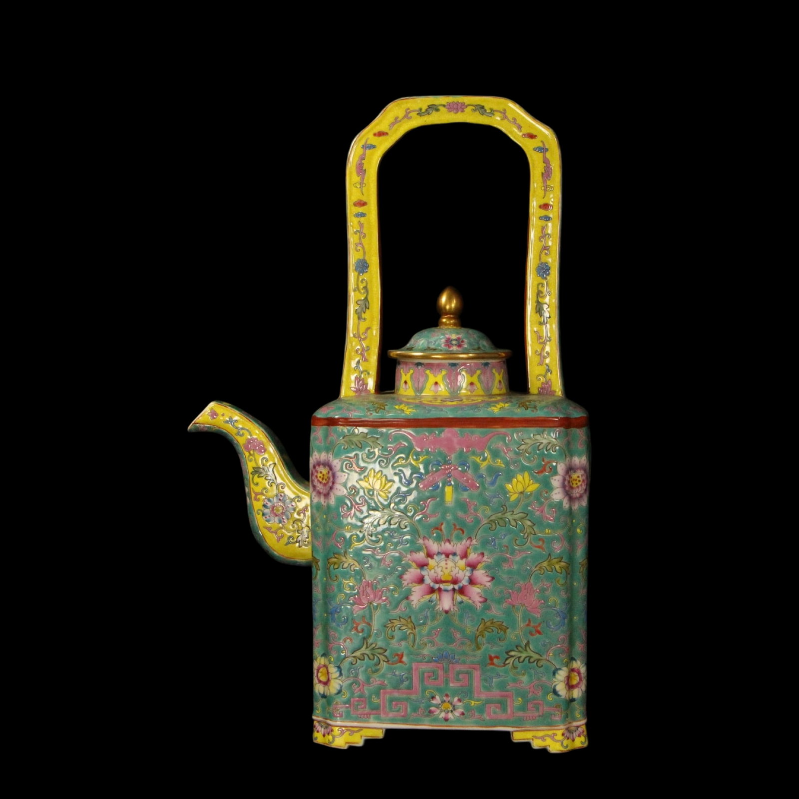 An Exquisite Enamel Lotus Pattern Loop-Handled Pot - 3